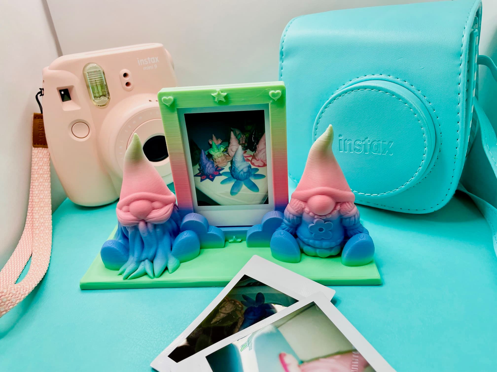 Gnome Picture Frame for Instax Film 3d model