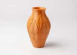 Featherlight Vase – Elegant Home Decor with Feather Motif 3d model