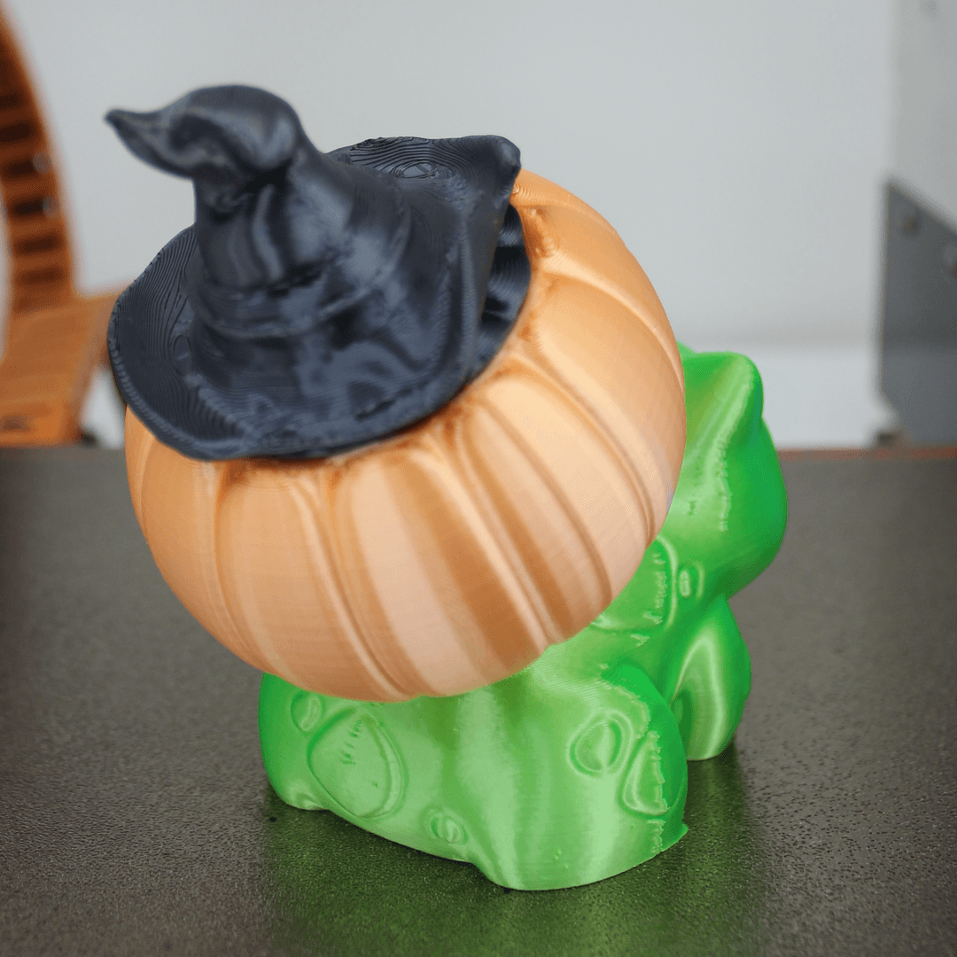 Bulbasaur Pumpkin Witch's Hat - Check out the timelapse - https://youtu.be/Zh_mXlPUaTU - 3d model