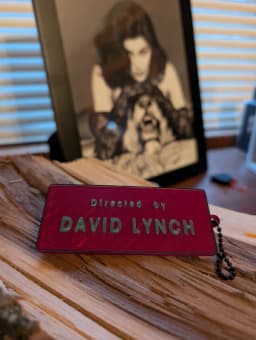 Directed By David Lynch Keychain - Twin Peaks Title Card 3d model