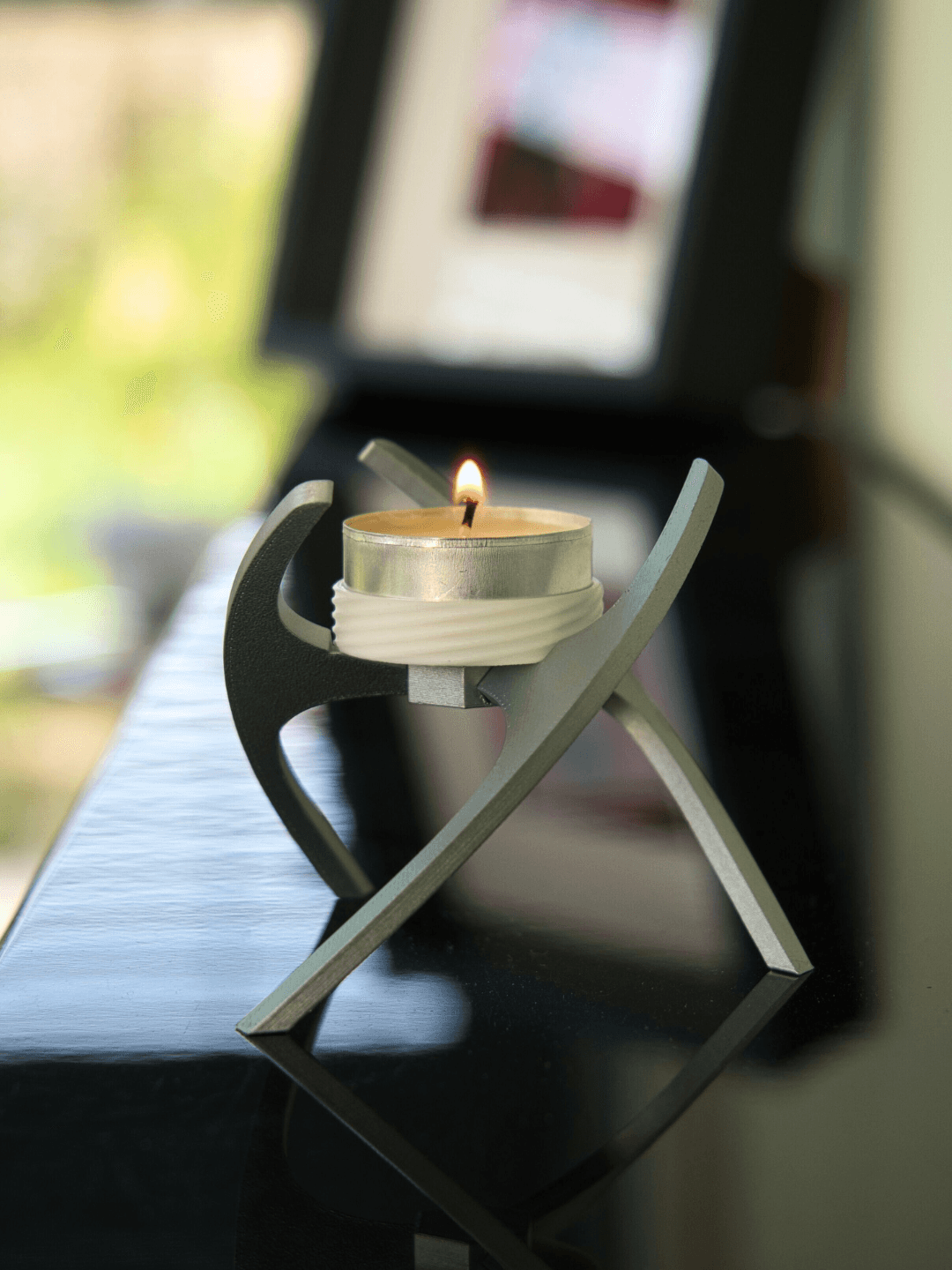Modern Tealight Candle Holder 3d model
