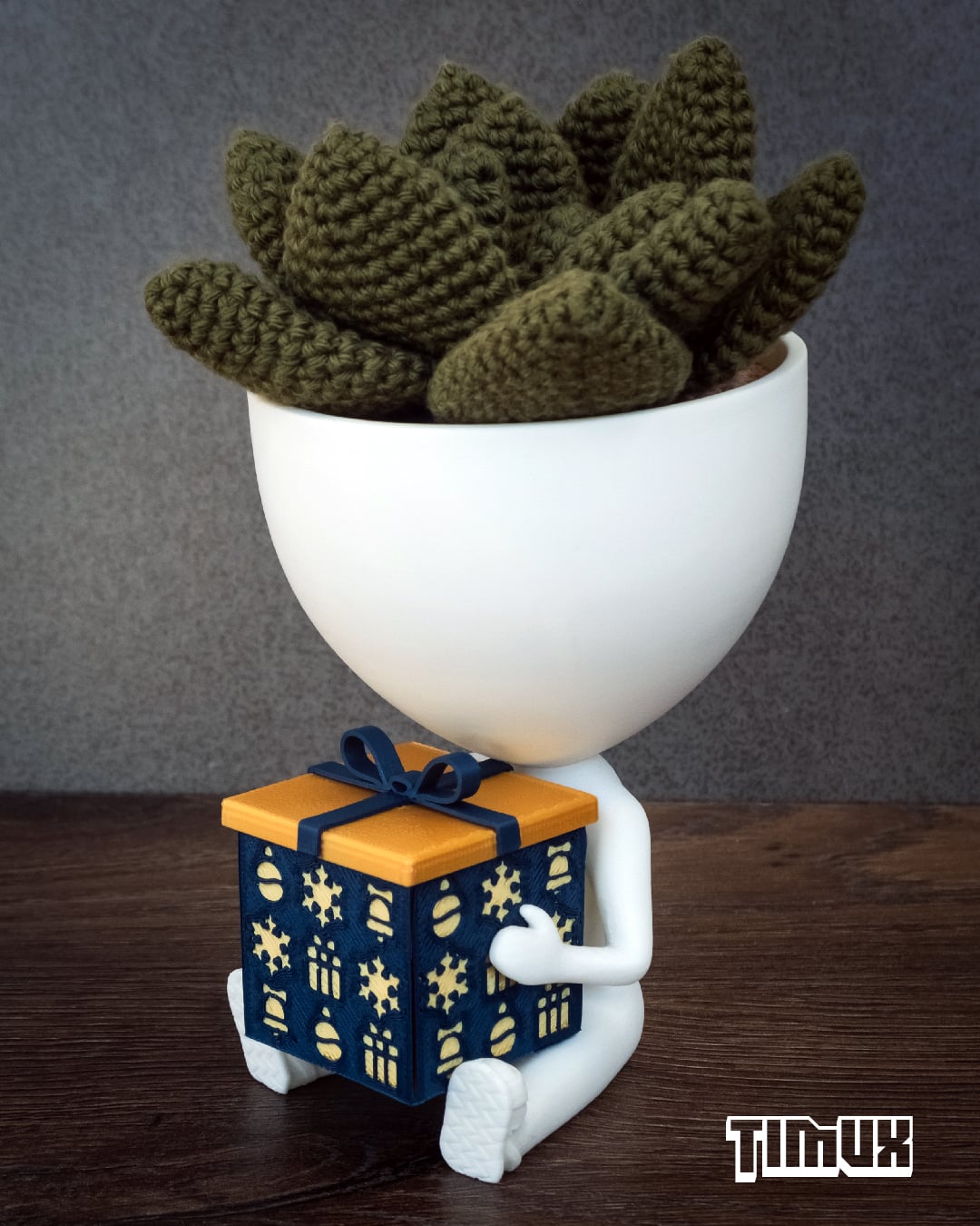 ROBERT PLANT WITH A CHRISTMAS GIFT BOX 3d model