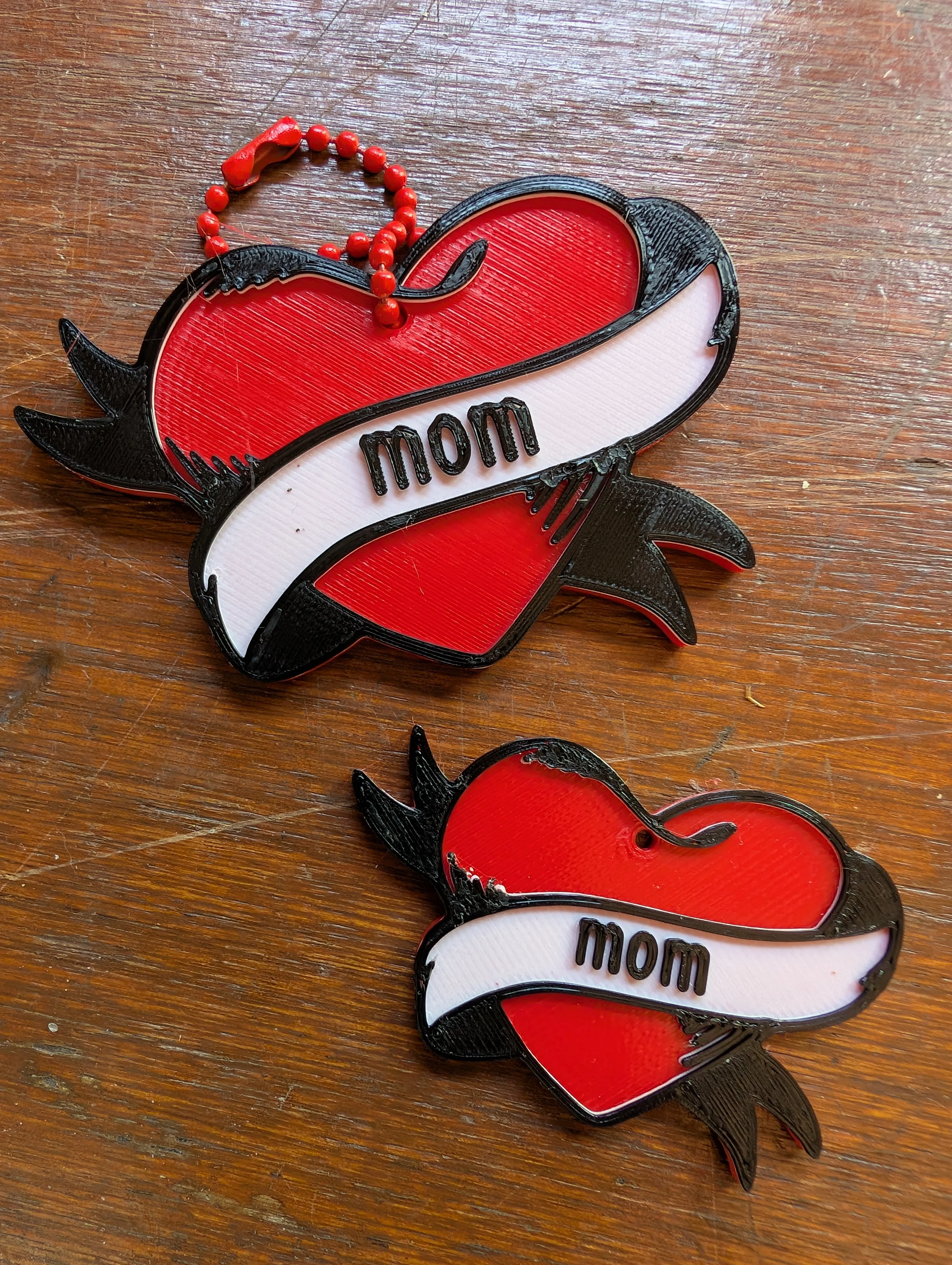 Mothers Day Heart Tattoo Keyring, Jewelry Set 3d model