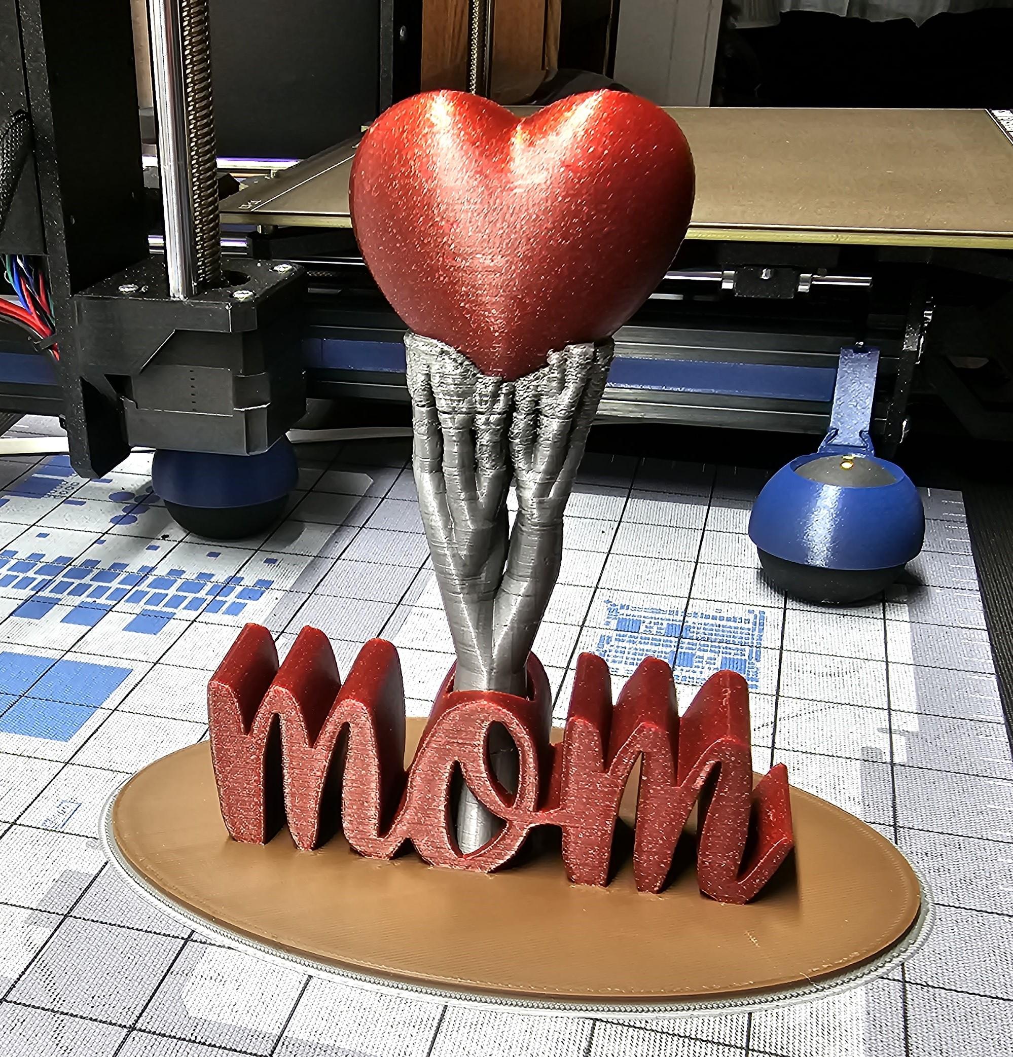 Mom Heart Tree - Awesome model! Had some partial clog issues towards the end, but otherwise it came out great. Thanks for taking the time to make it! - 3d model