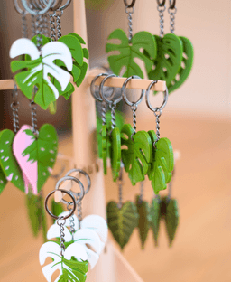 Leafy Keys - Houseplant Keychains - Monstera Albo plant leaves for car keys 3d model
