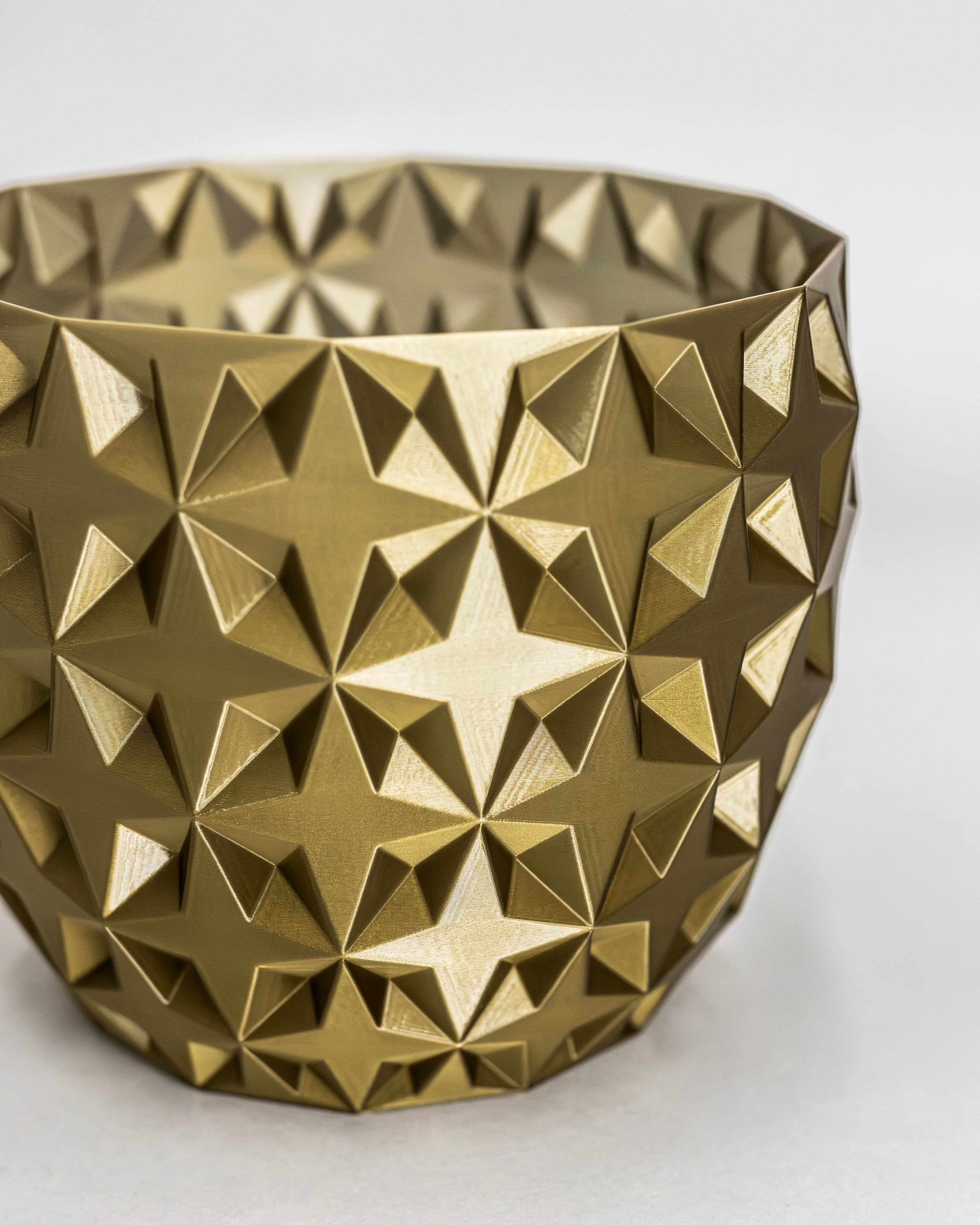 SHIMMER 02 Planter 3d model
