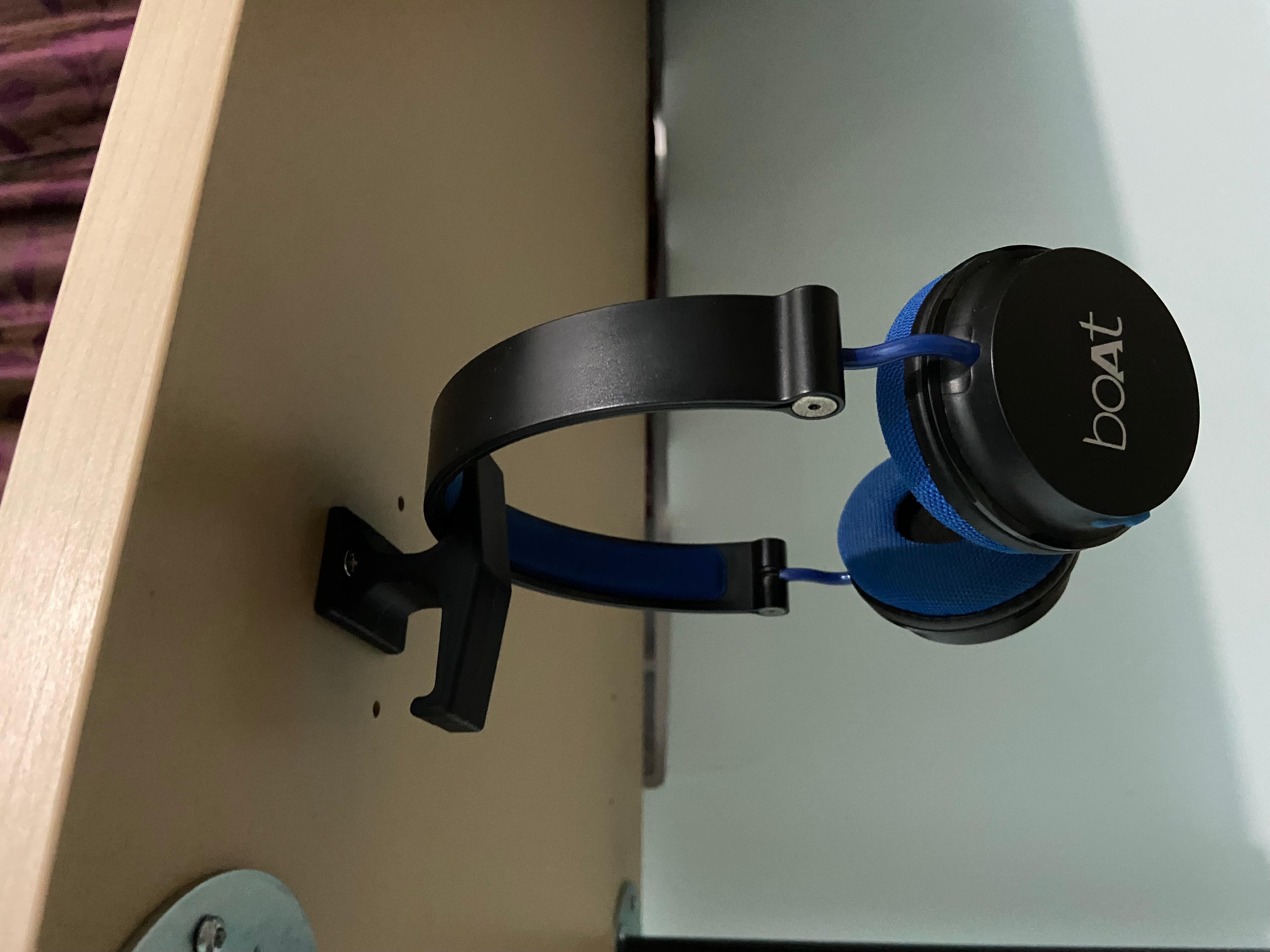 Under-desk headphone mount 3d model