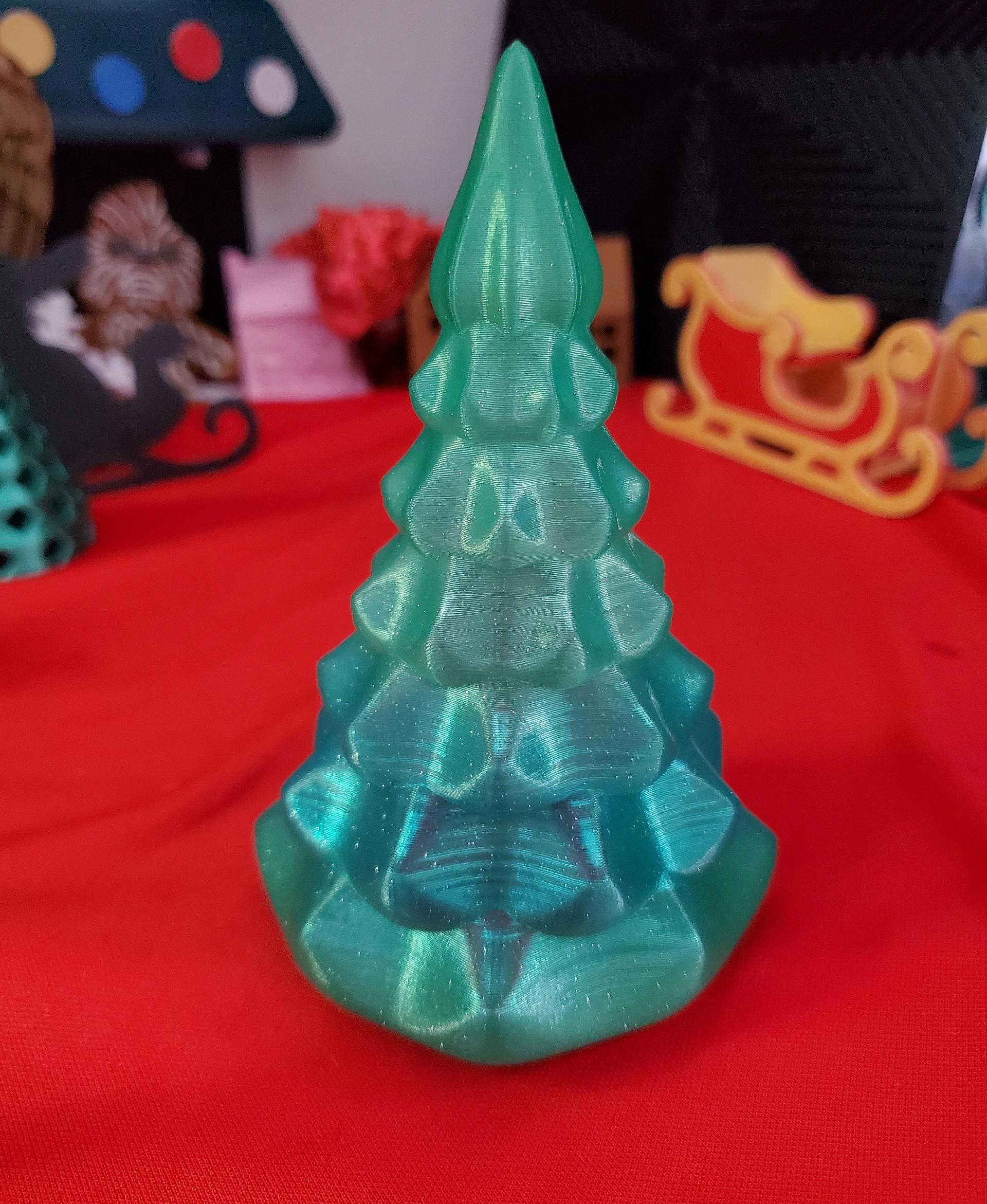 Vase Mode Christmas tree - protopasta forest fantasy green - 3d model