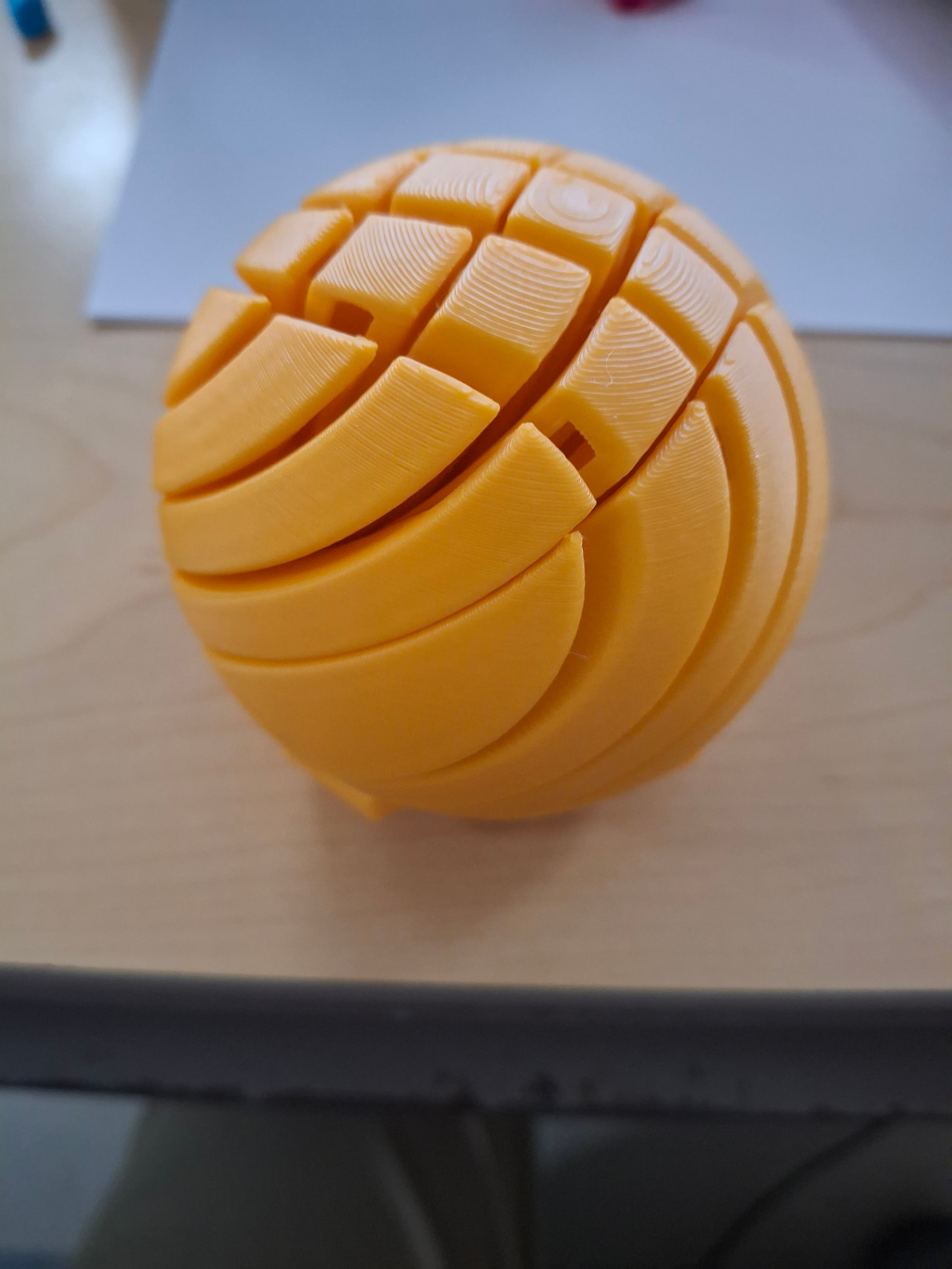 Printed amazingly with regular PLA. My first attempt with separating a Silk caused it to split. Will try again a little differently.