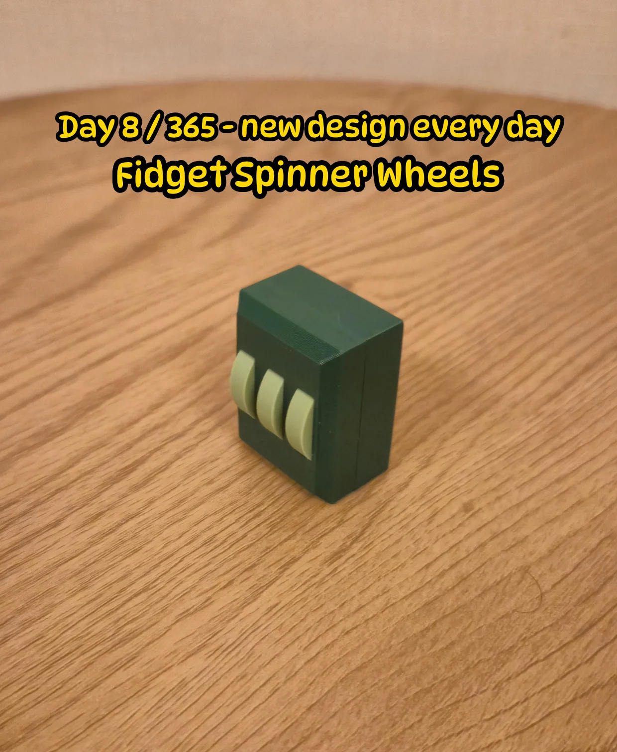 Fidget Roller Toy – Compact 3D Printable Handheld Stress Reliever 3d model