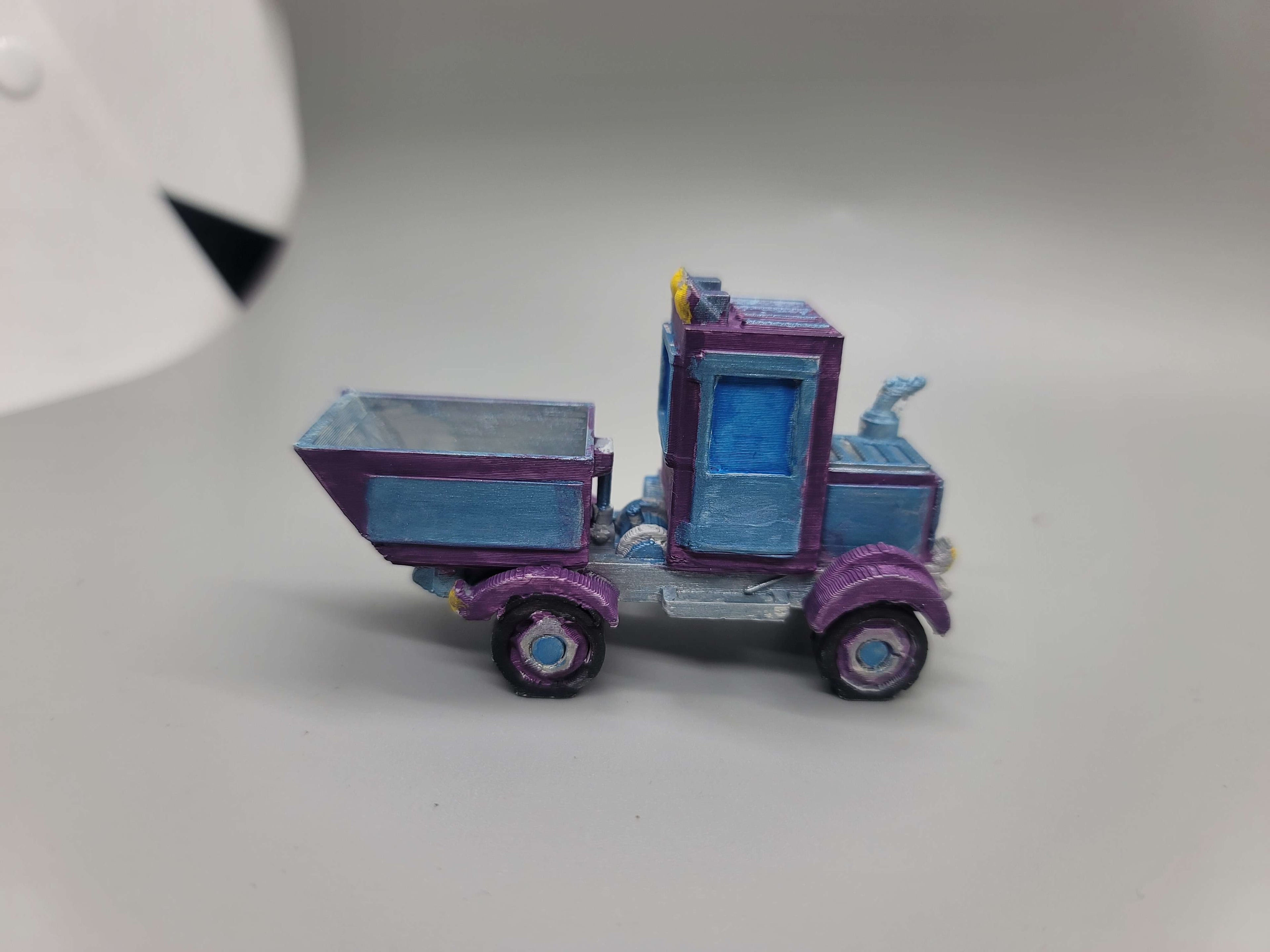 FHW English Dump Truck 3d model