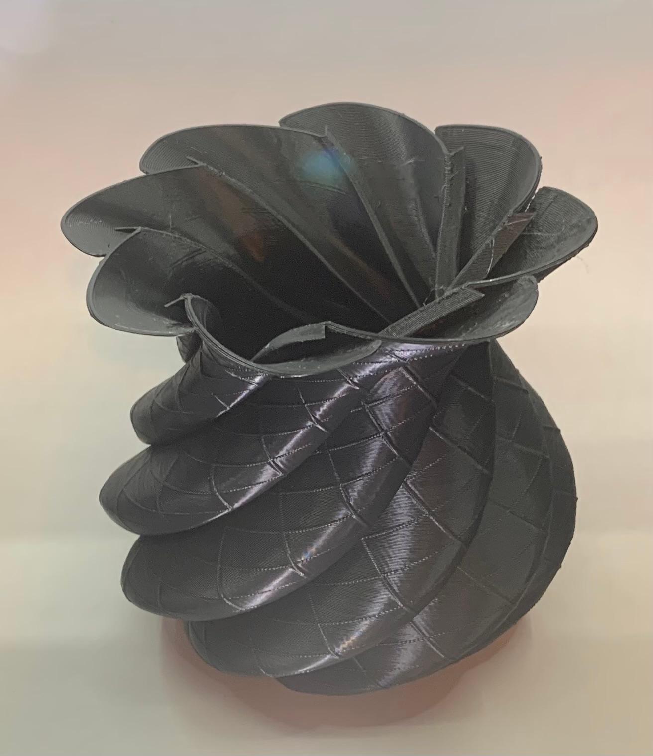 Twisted Diamond Vase  3d model