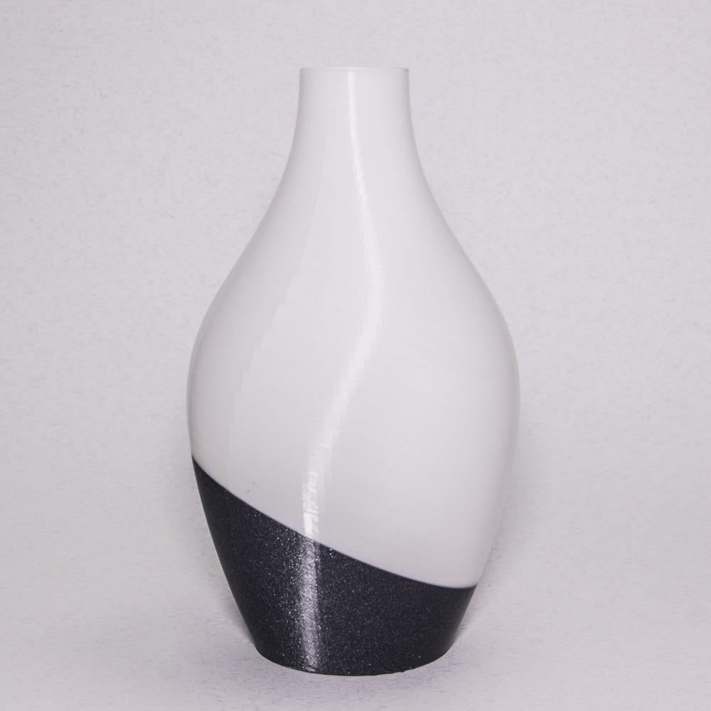 Tilt Vase 3d model