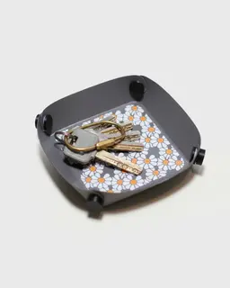 G-Dragon Inspired Minimal Folding Tray 3d model