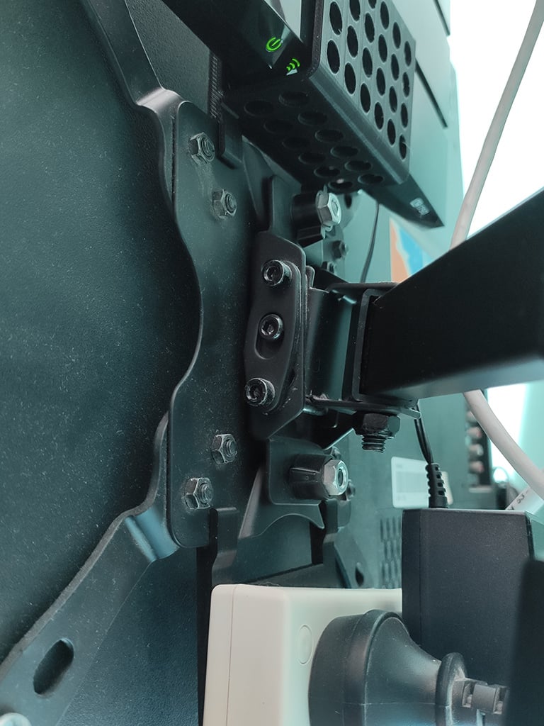 Additional support for tv stand 3d model