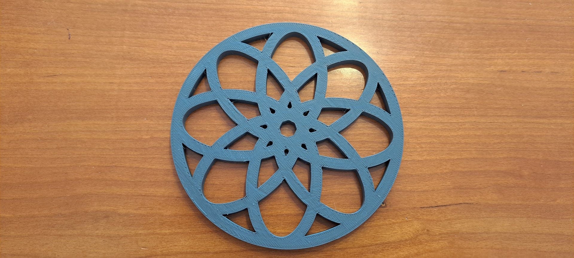Geometric-shaped coaster plus holder 3d model