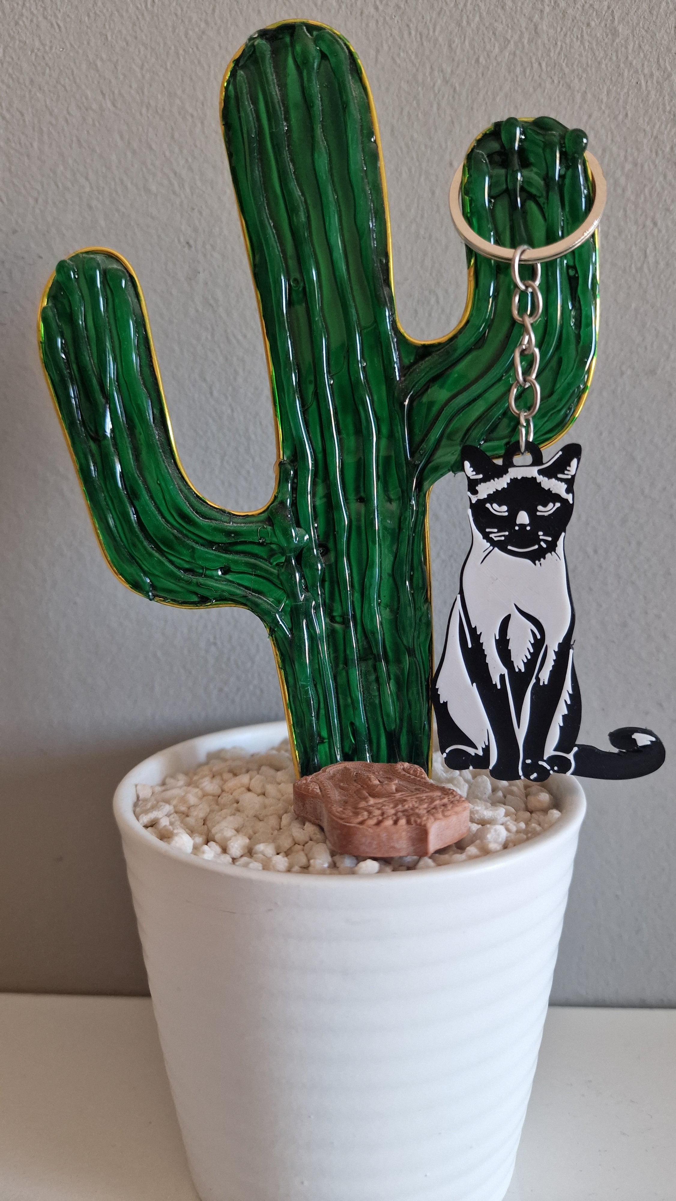 Siamese keychain+magnet 3d model