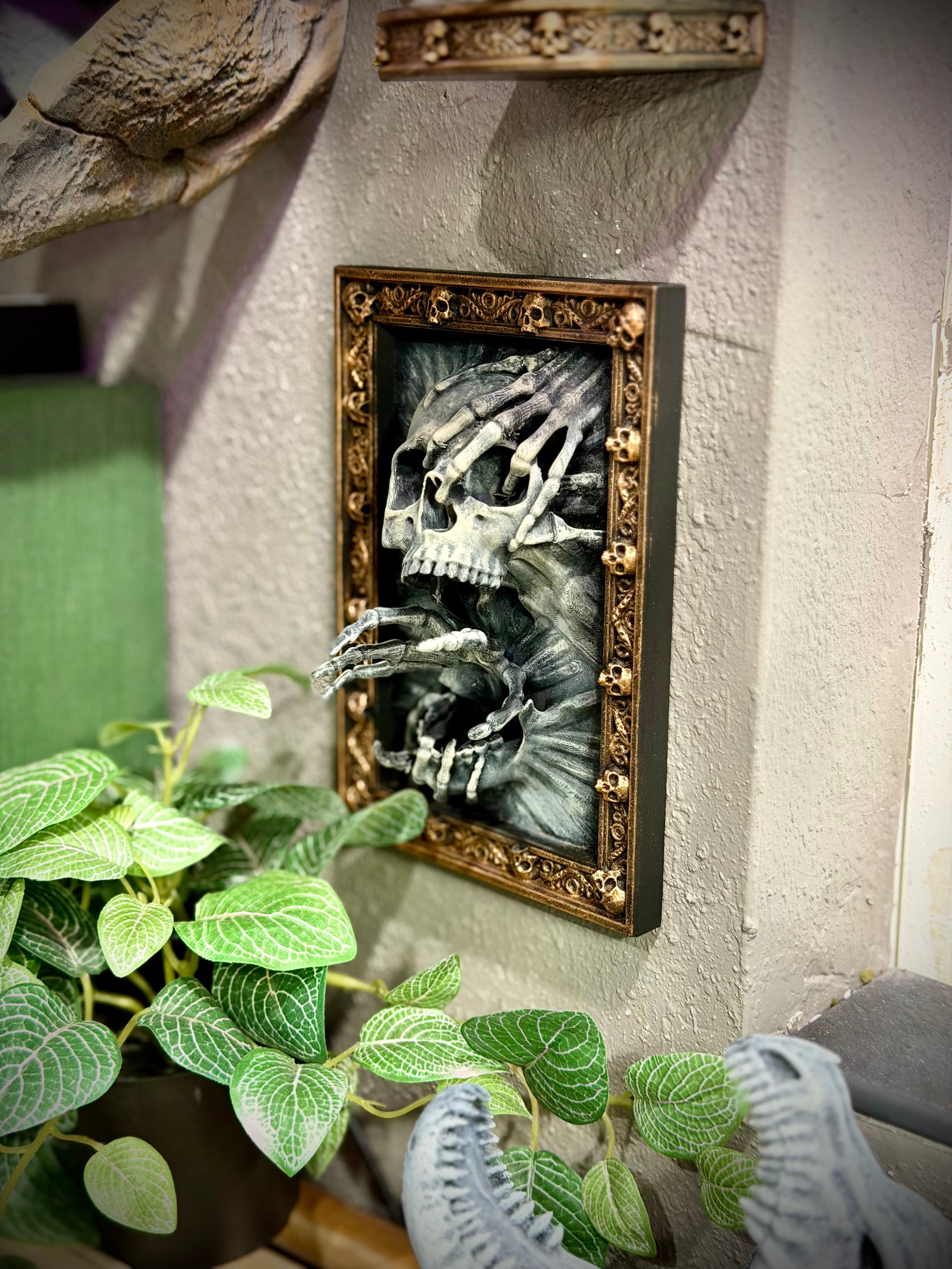 Skeletal hands picture frame 3d model