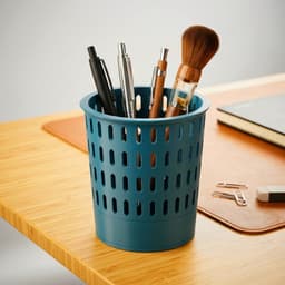Grid-Core Organizer – Pen & Brush Holder: Desk Bin 3d model
