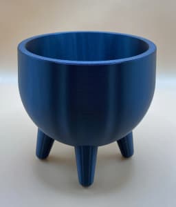 Designer Mid-Century Plant Pot with Feet 3d model