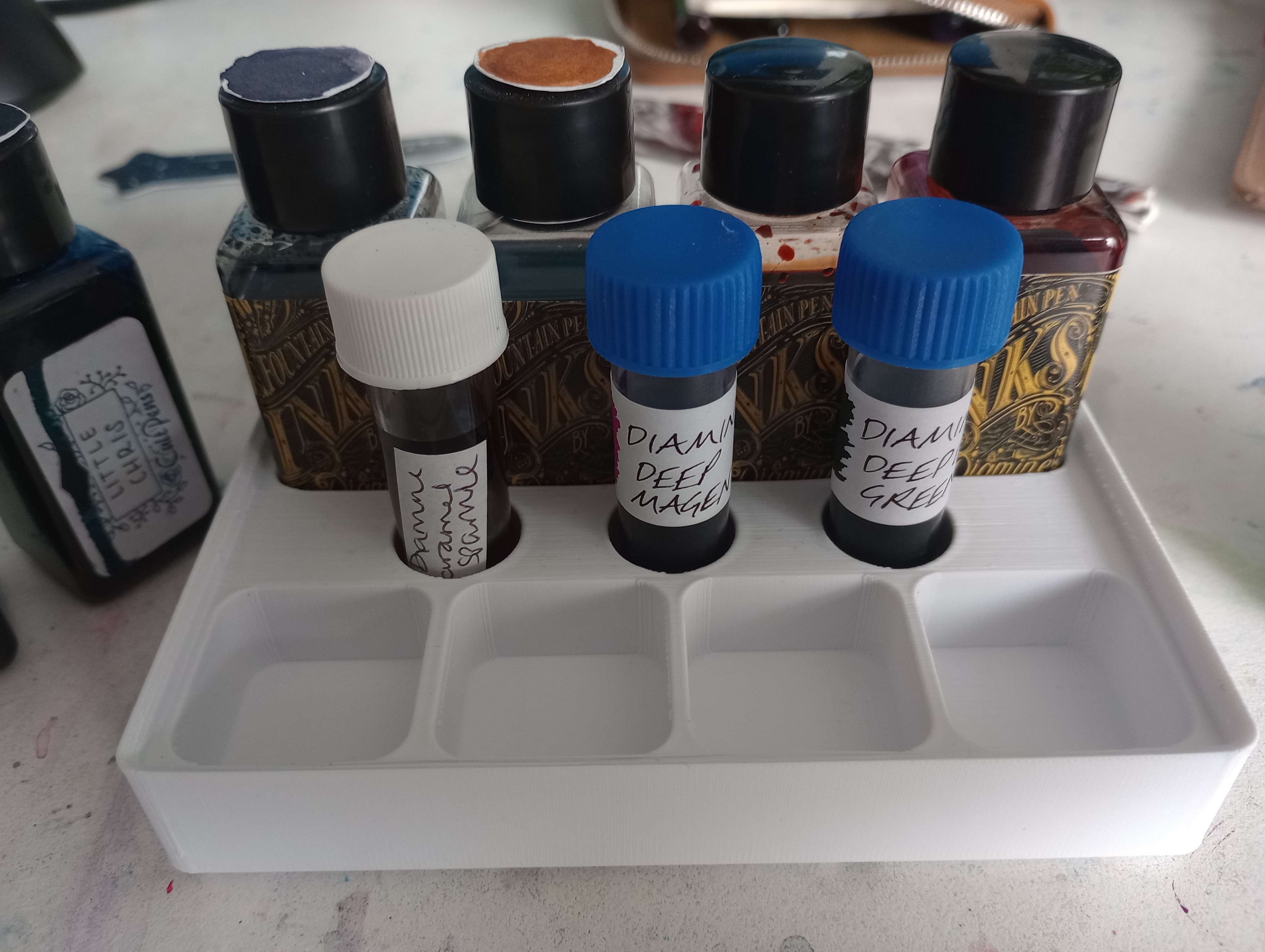 Gridfinity Diamine 30ml Ink Bottle Holder (2x3) 3d model