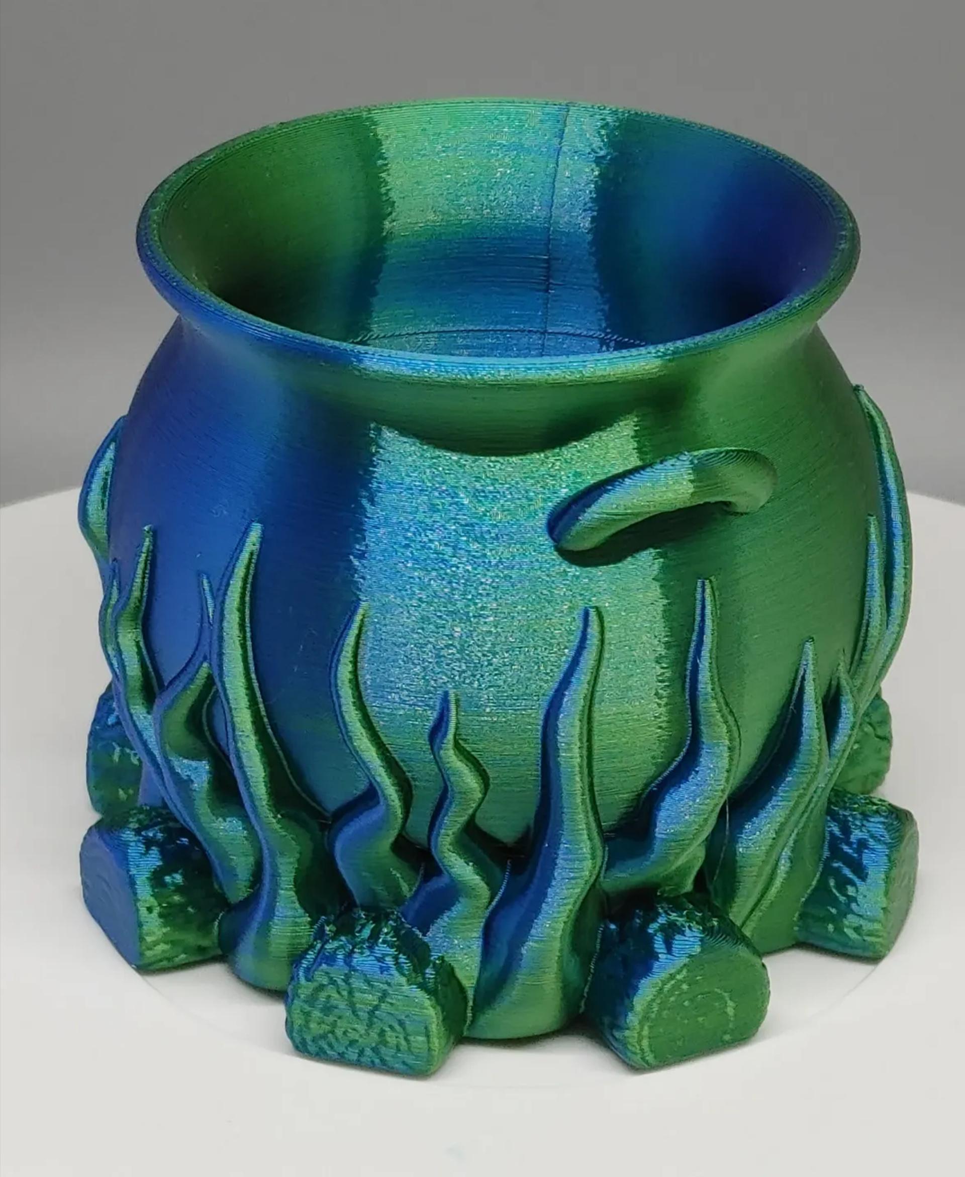Flaming Cauldron - Another fantastic Halloween model from bugman_140! Printed without supports in Eryone dual color blue/green silk PLA on the MK3S+. I think it turned out beautifully! Such an amazing eye for detail. - 3d model