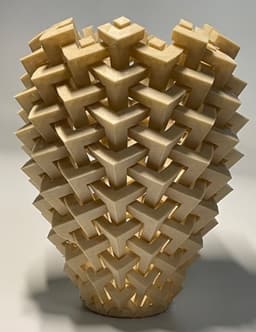 Vase with mesh repaired 3d model