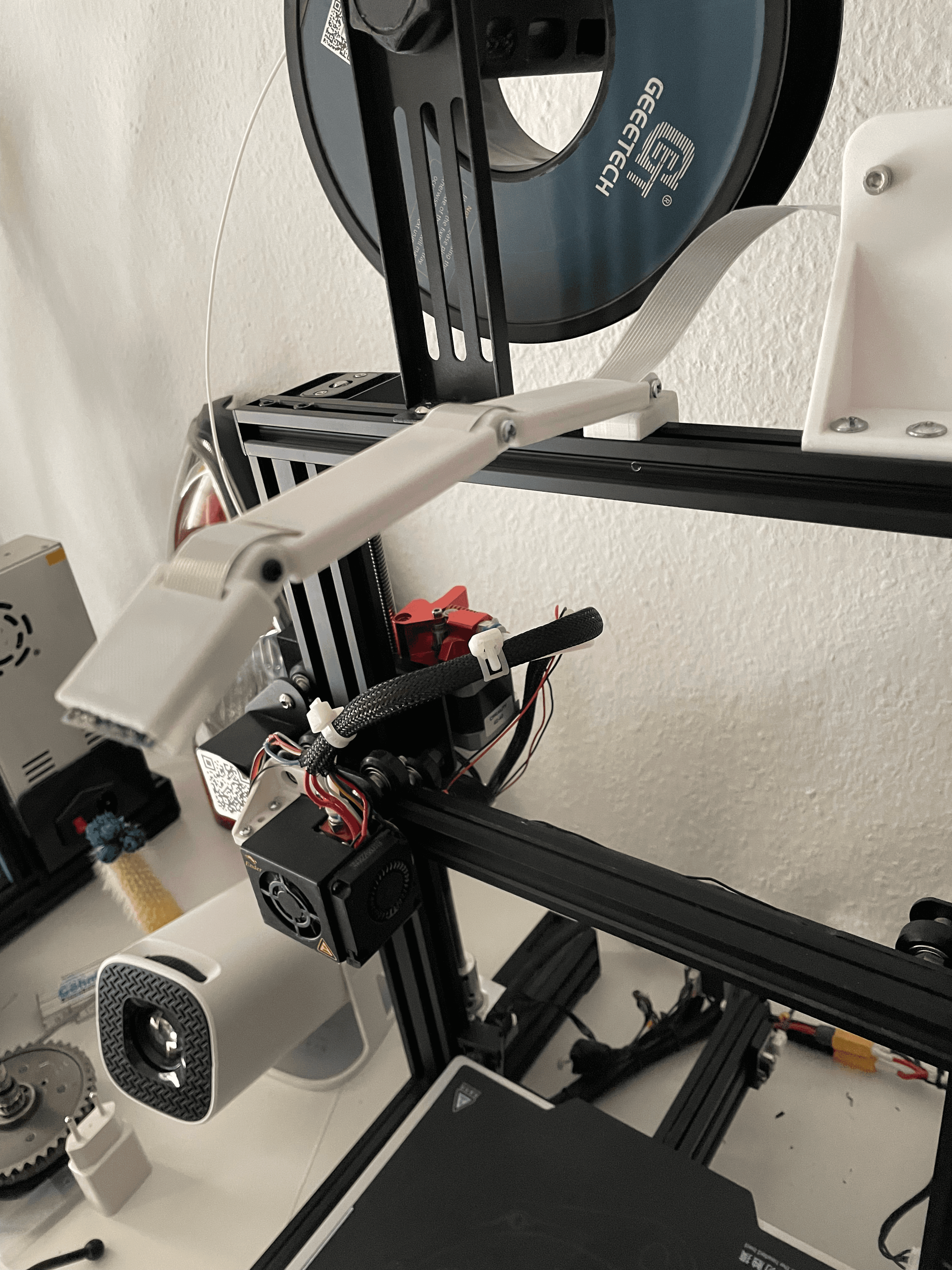 Pi Camera Swivel-Up Mount 3d model