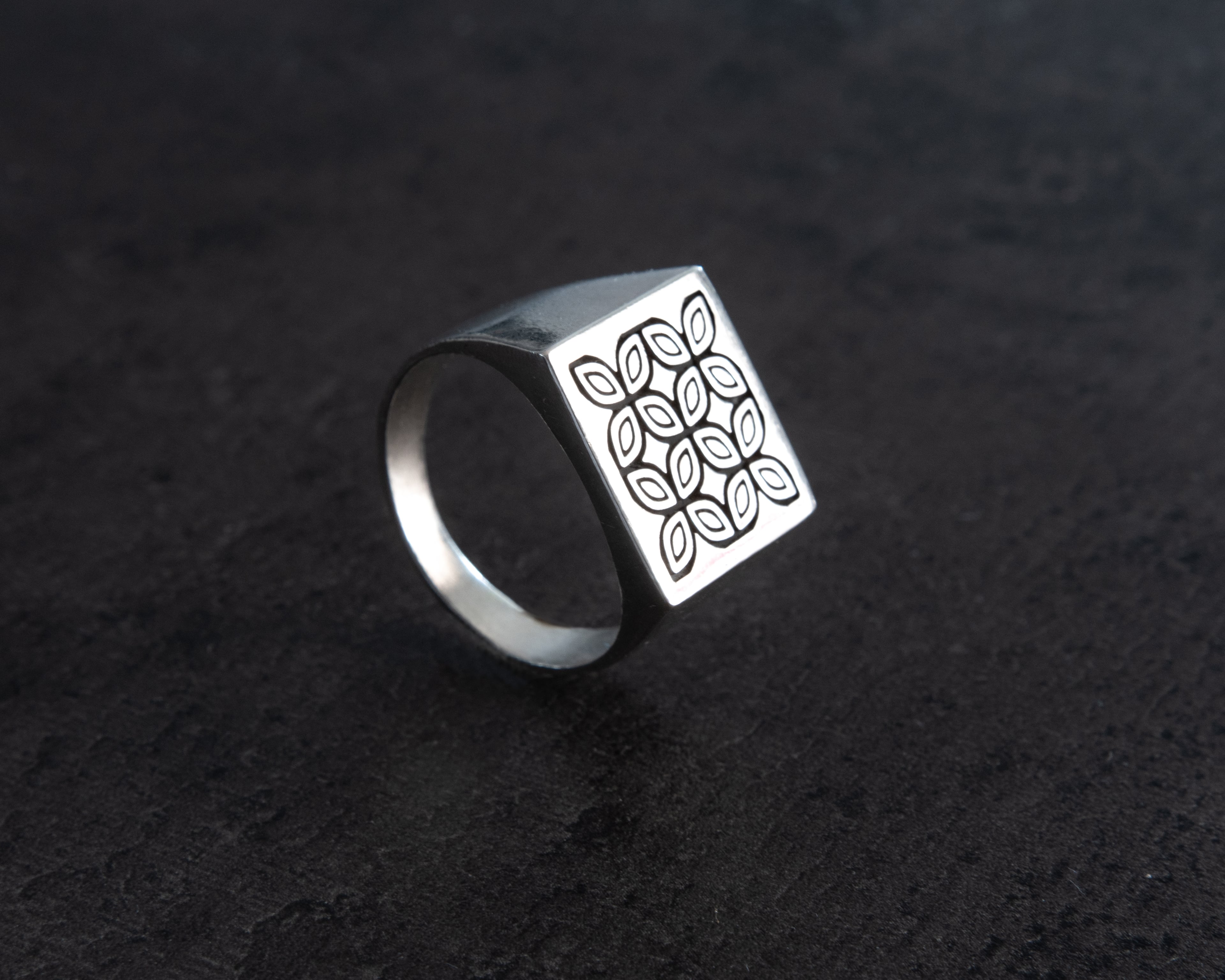 Kawung Square Signet Filigree Ring 3d model