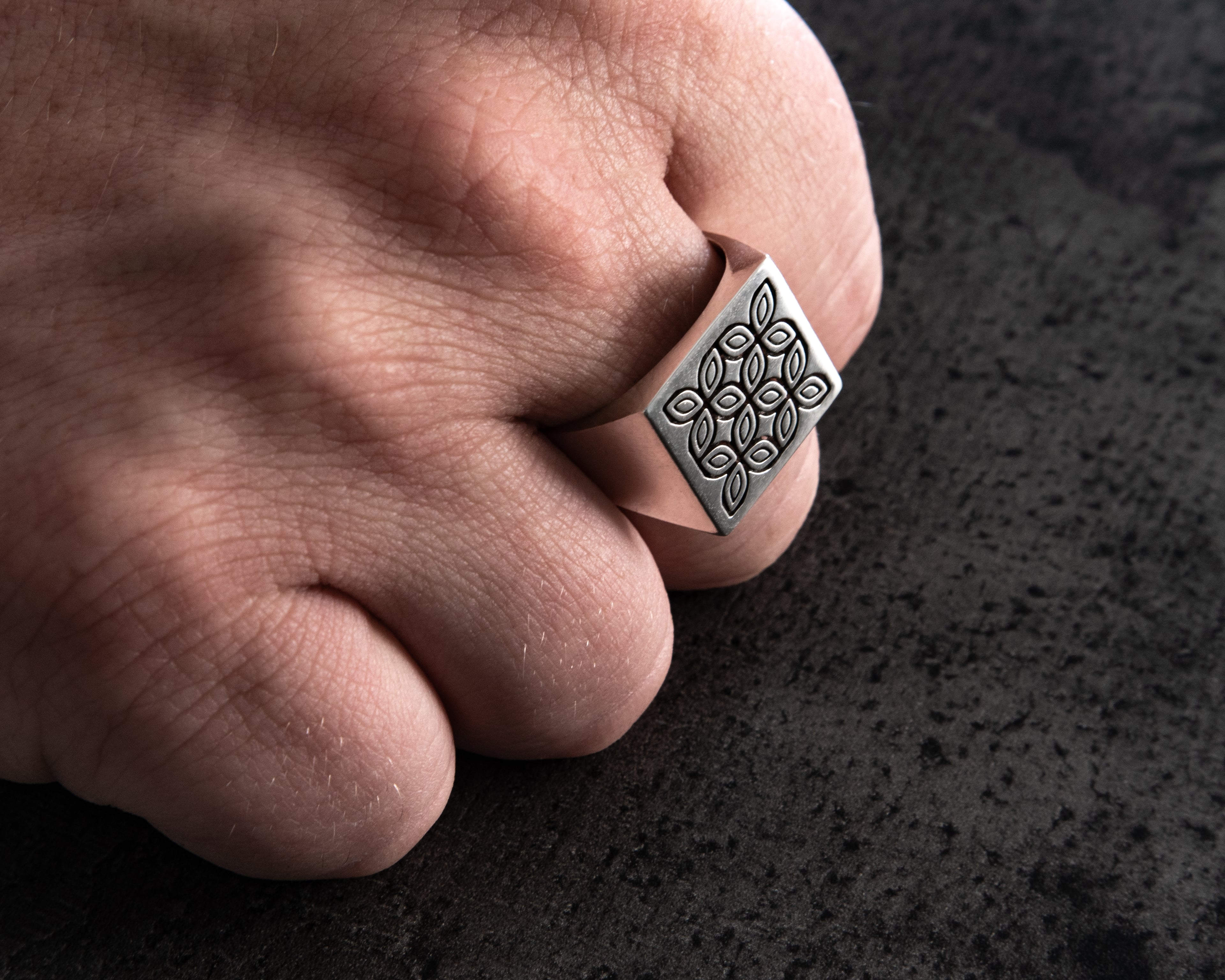 Kawung Square Signet Filigree Ring 3d model