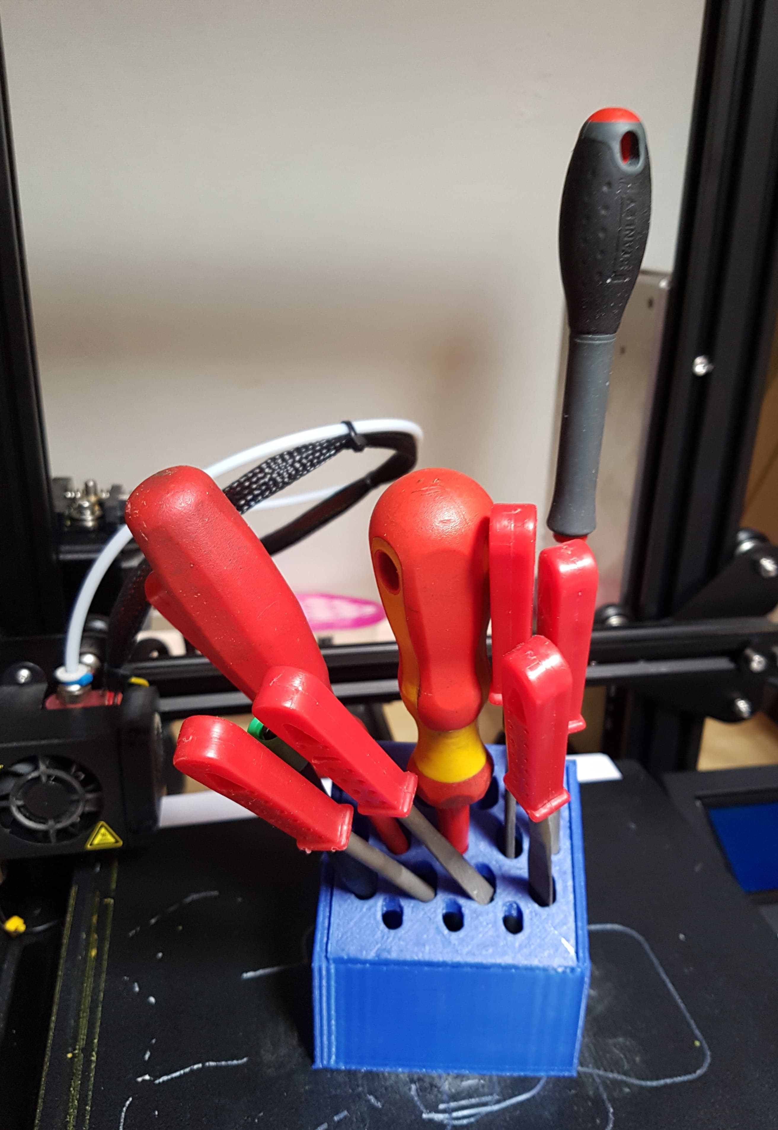 tool holder.stl - tool holder - 3d model