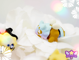 Bee Flexi and Hive 3d model