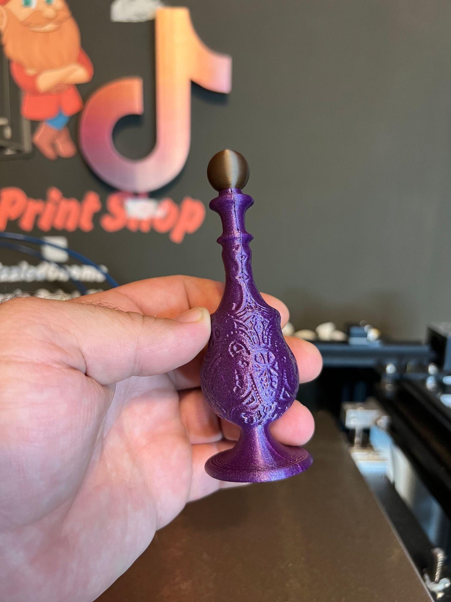 Ornate Potion Bottle - Swoop - Print in place 3d model