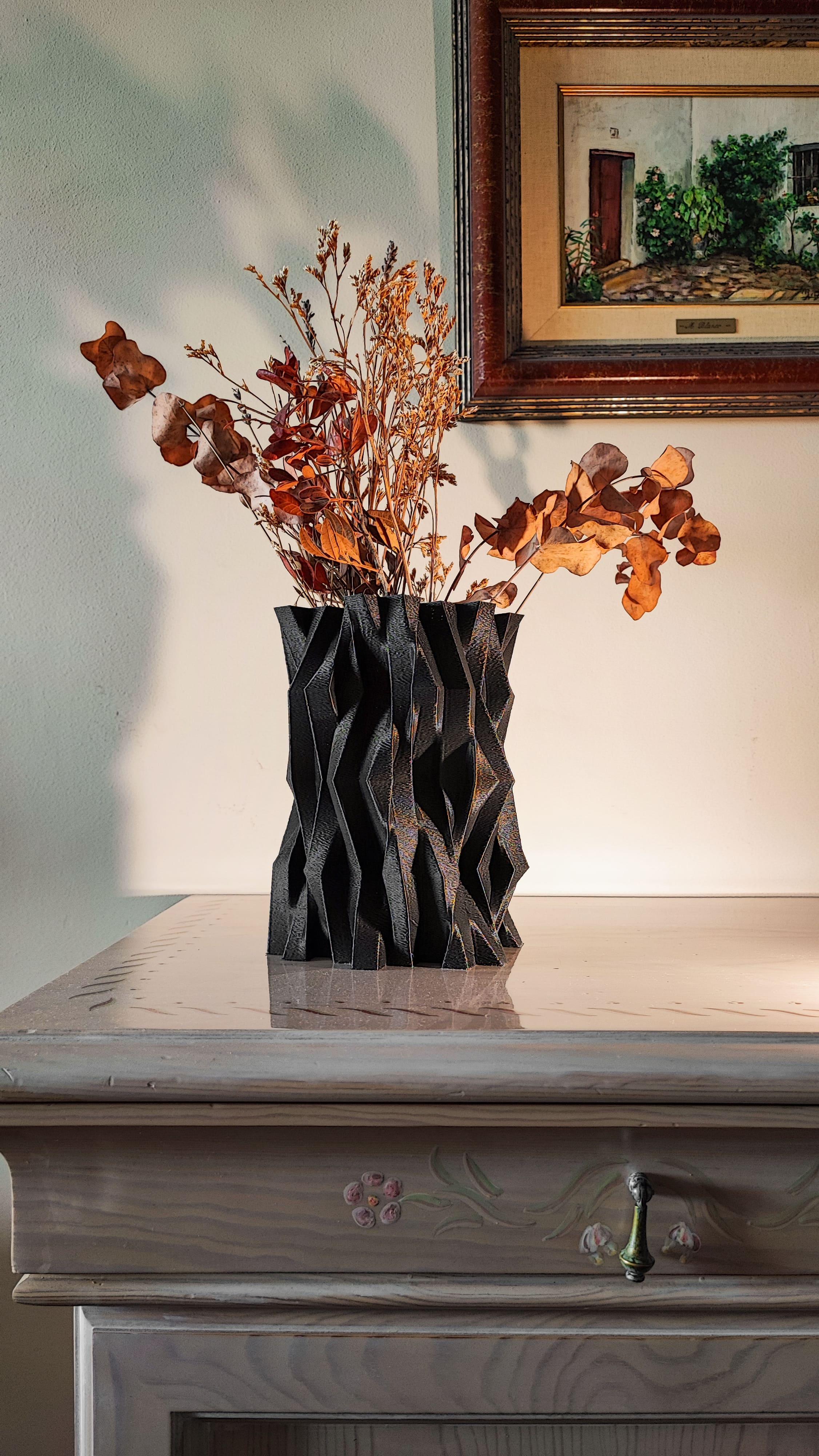 Materia negra | Vase 3d model