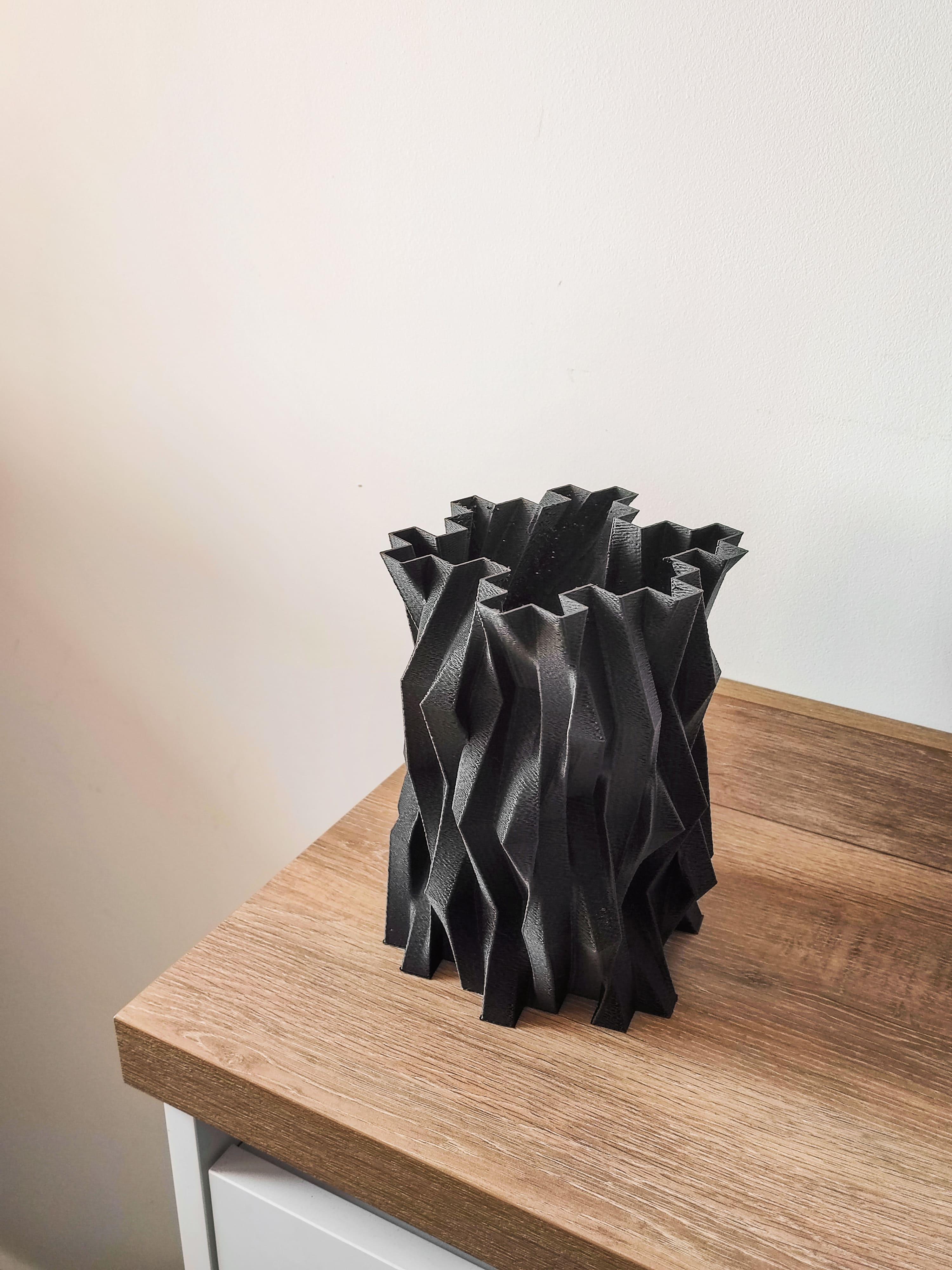 Materia negra | Vase 3d model