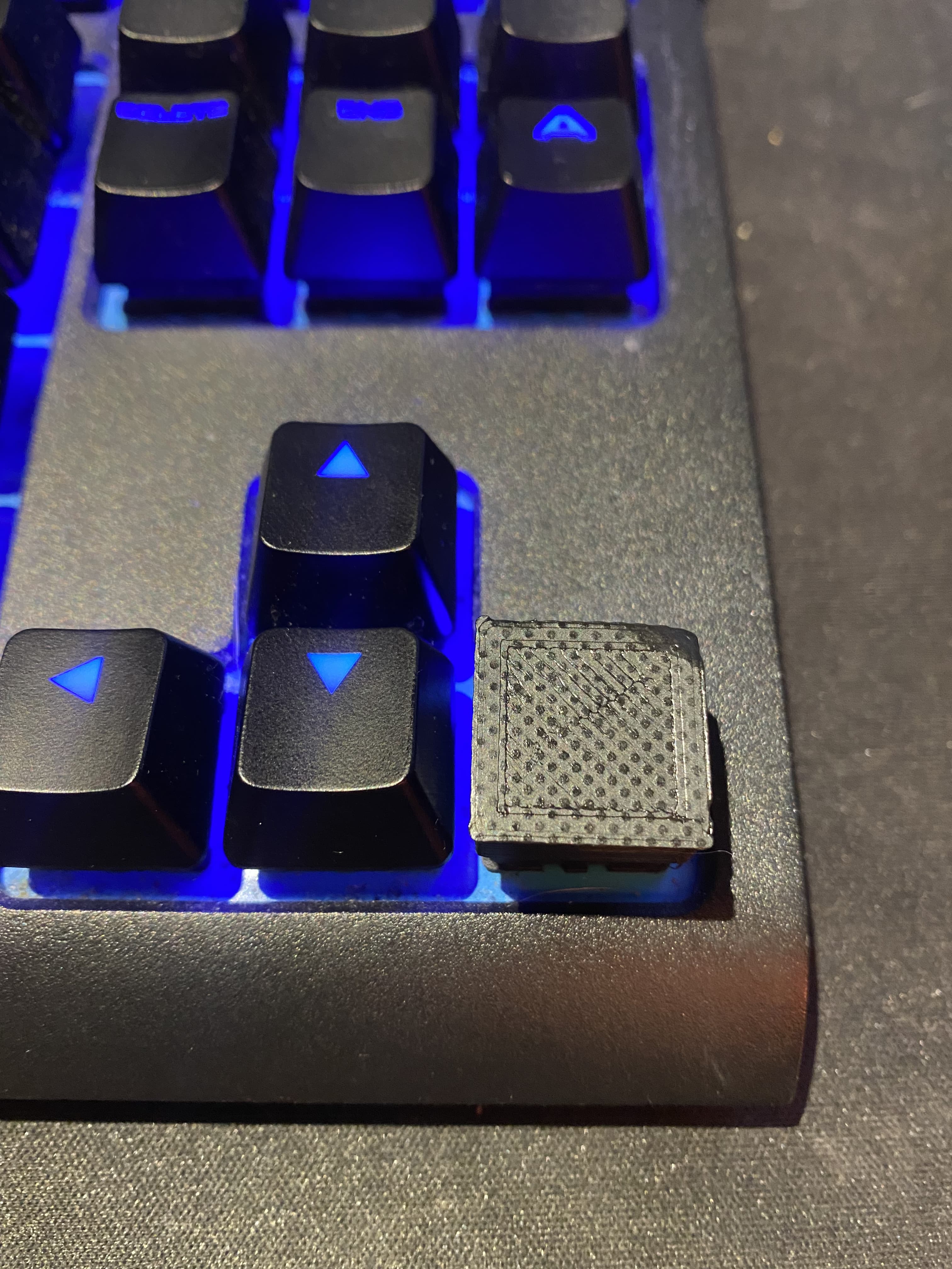 Corsair k63 wireless keycap 3d model