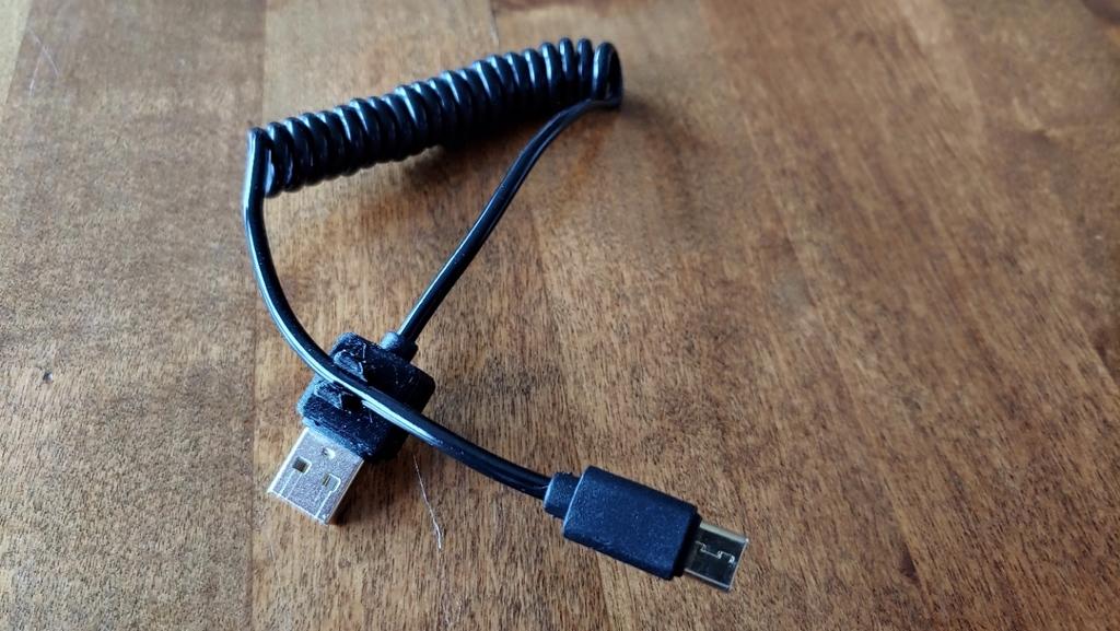 USB-Kabelhalter | USB Cable cable bracket 3d model