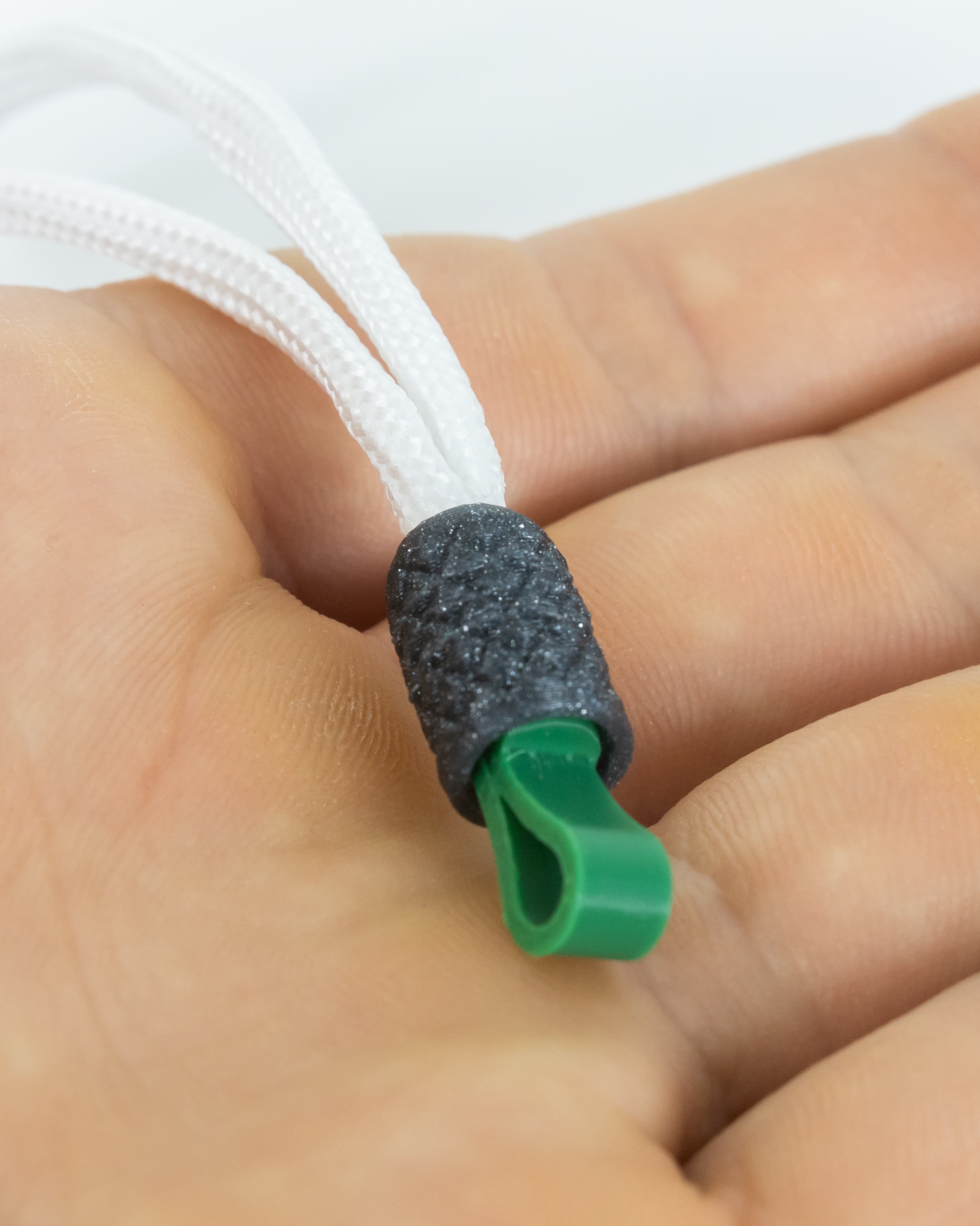 Tiny Keychain Loop 3d model