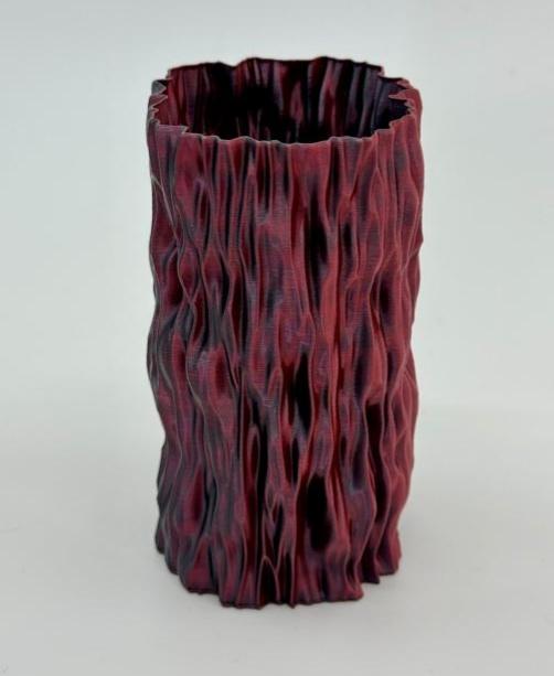 Wrinkled Vases - Wrinkled Vase by DaveMakesStuff - 3d model