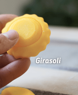 Pressy Pasta Clickers - Pasta Fidget Clicker - 3d Printed Ludo Fidget toy 3d model