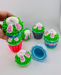 Cupcake Container -Easter Bunny Butt in Grass 3d model