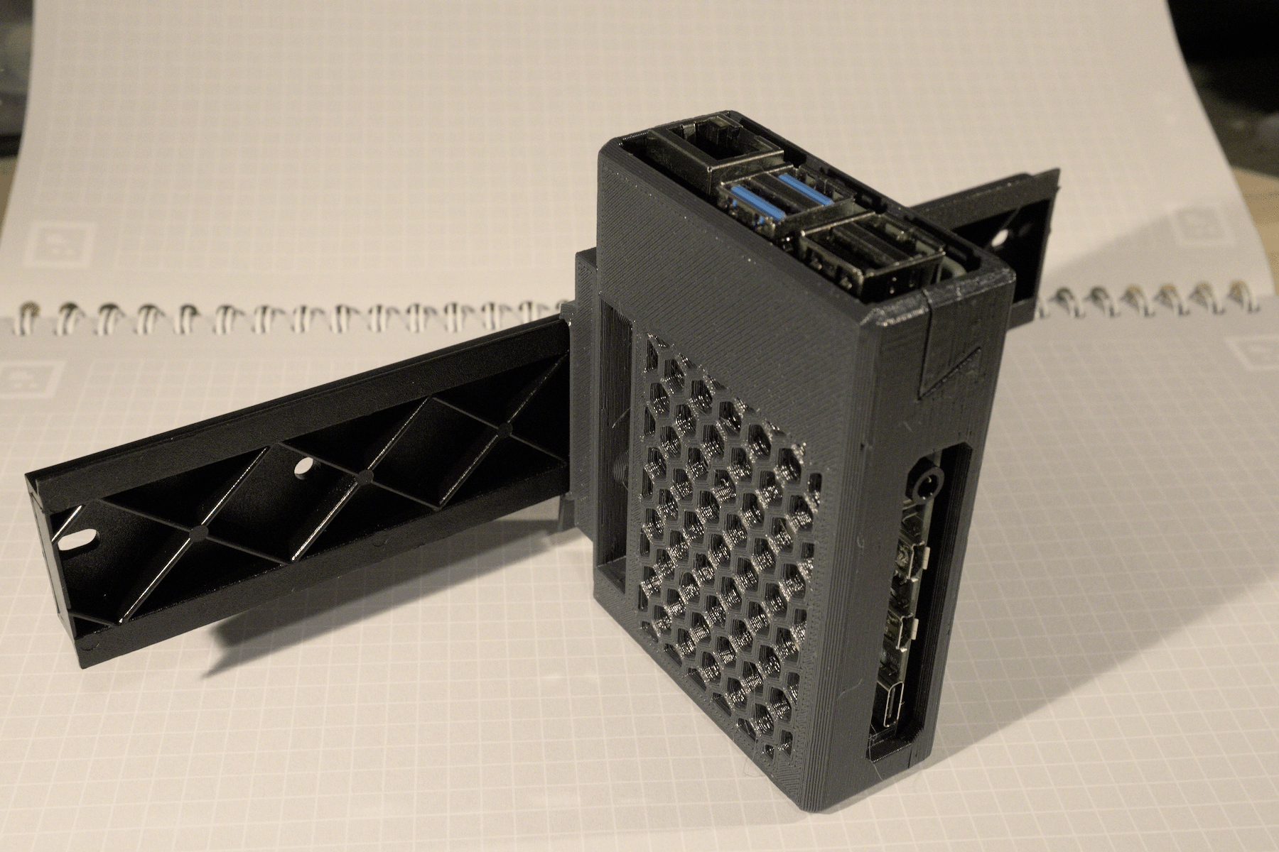 Clip on DIN rail attachment 32mm x8mm M3 3d model