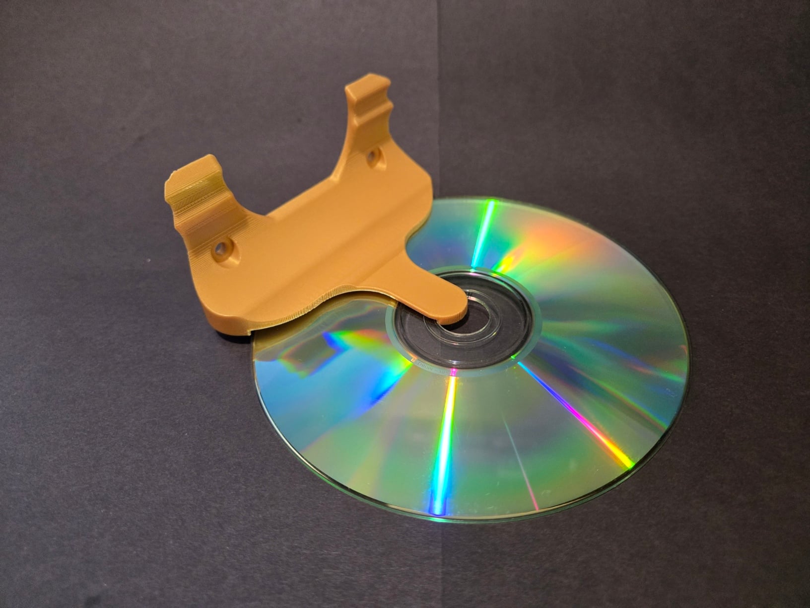 CD/DVD repurposing into Shelf 3d model