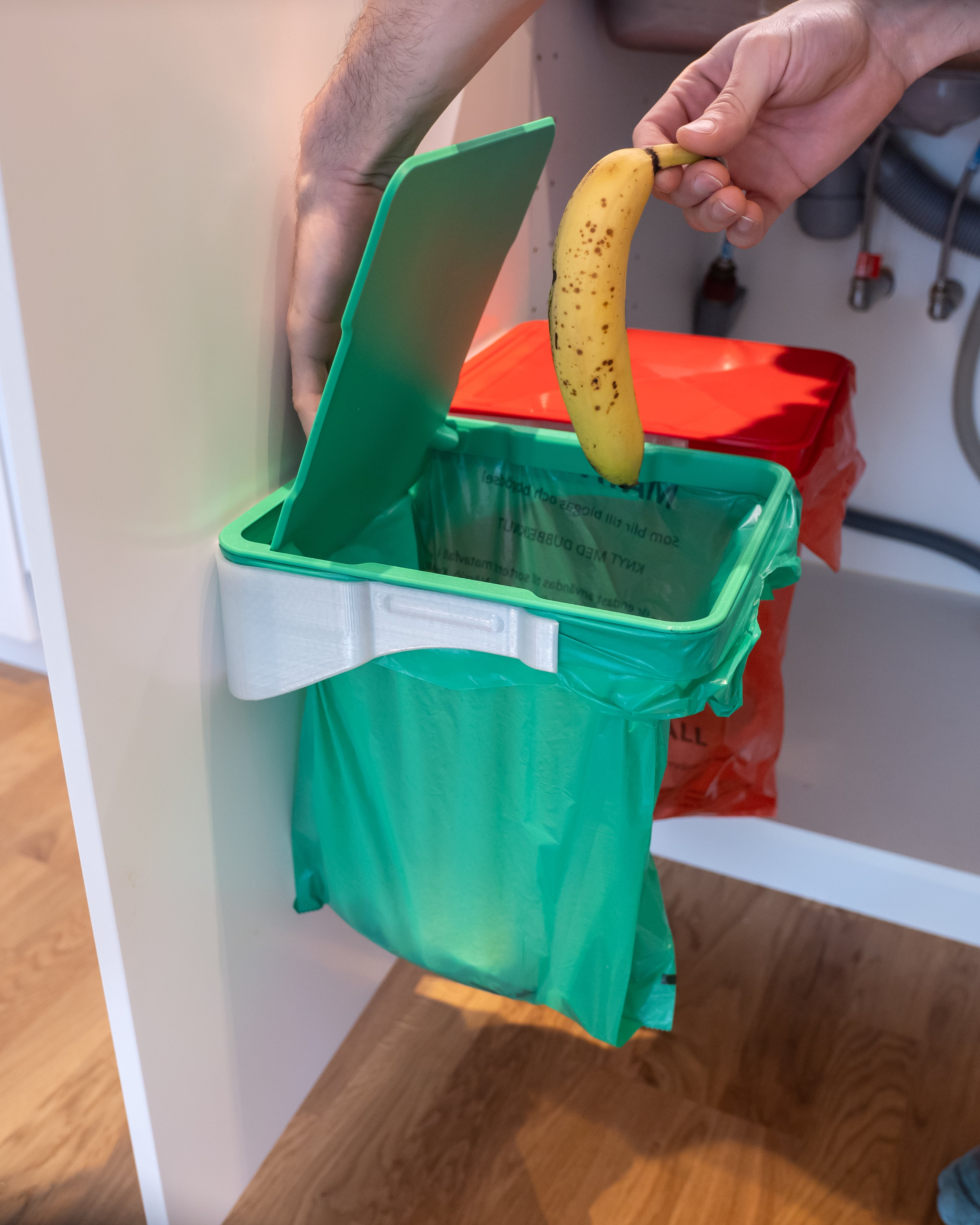 Mounted Trash Bag Bin (Updated) 3d model