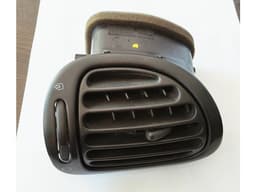 Peugeot 206 front side vent hinge 3d model