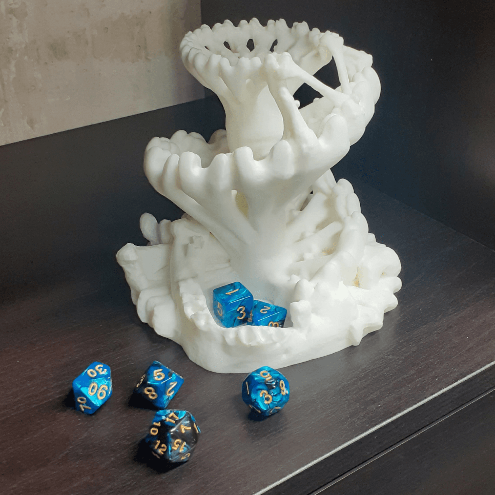 Bone Yard Dice Tower - NO SUPPORTS REQUIRED 3d model