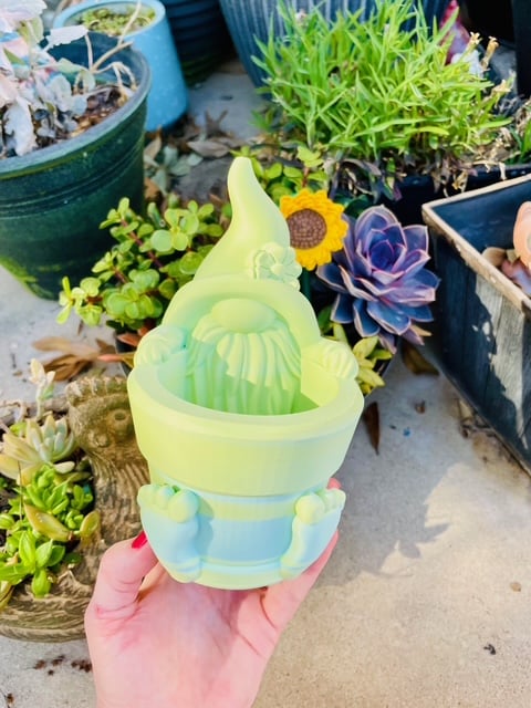 Gnome in a Pot Planter 3d model