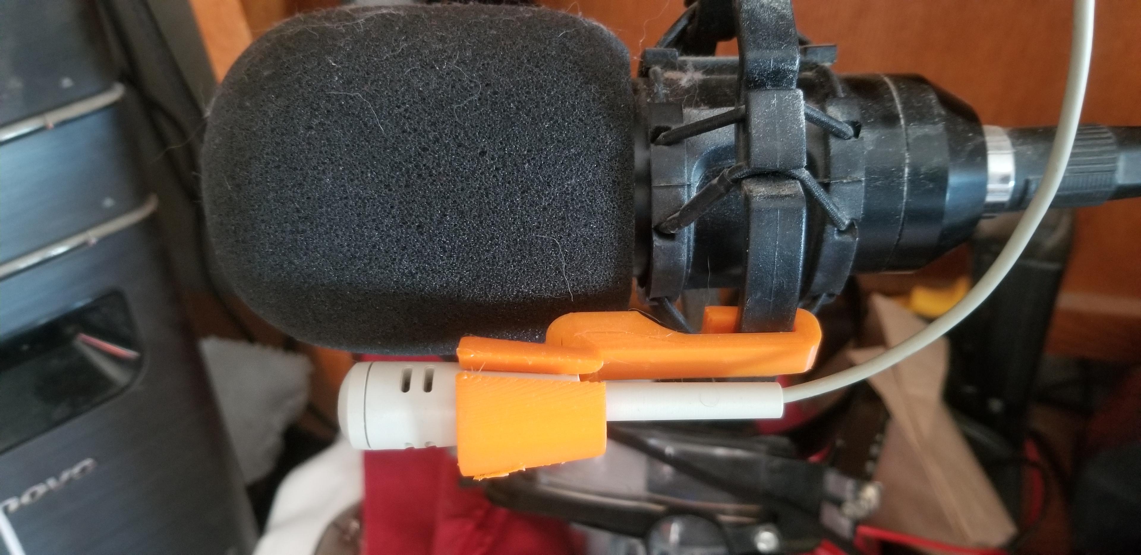 PC Microphone Holder - Clip on to Newer Mic Holder 3d model
