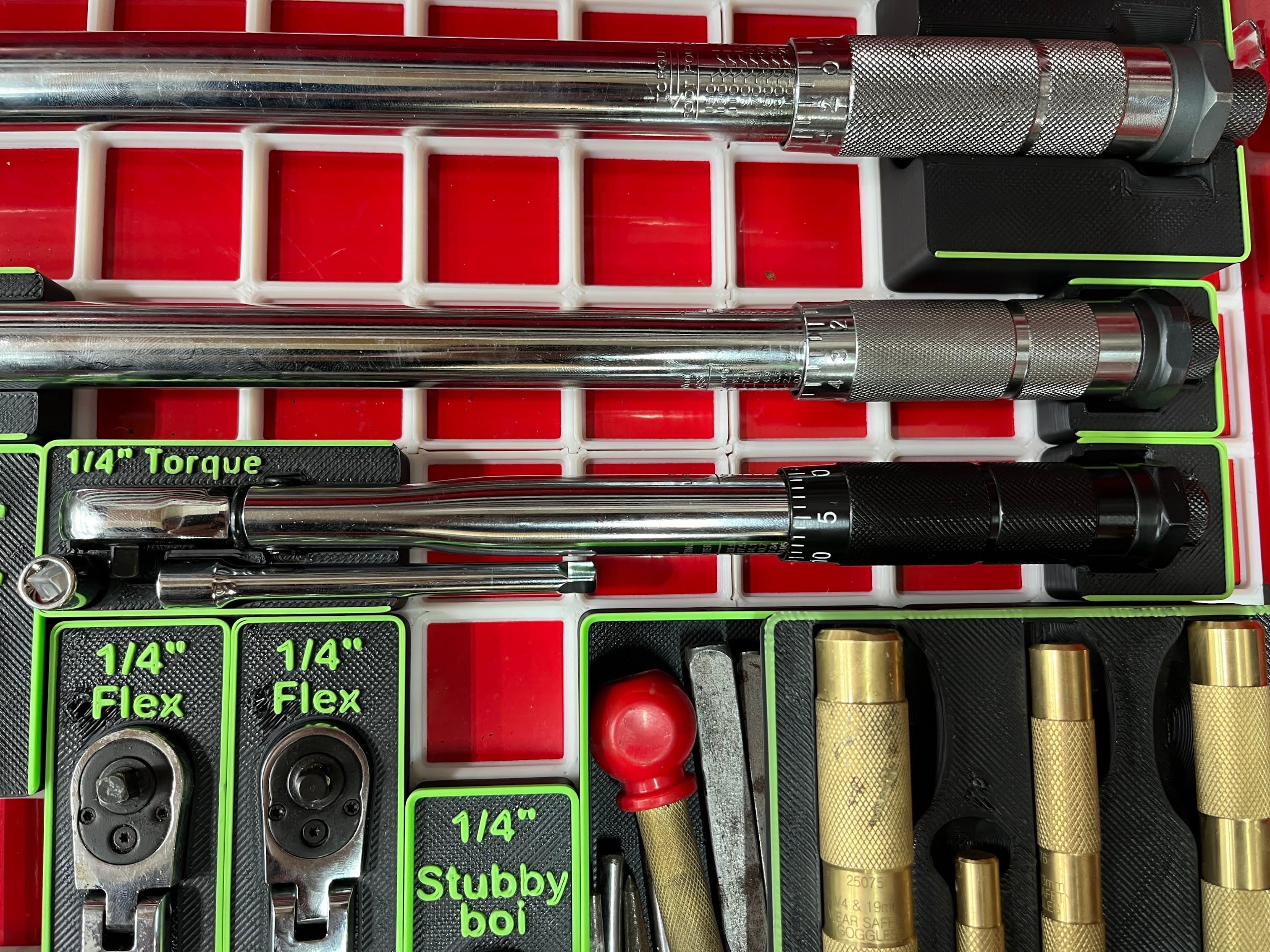 Pittsburgh Pro 1/4" Torque Wrench Gridfinity Holder 3d model