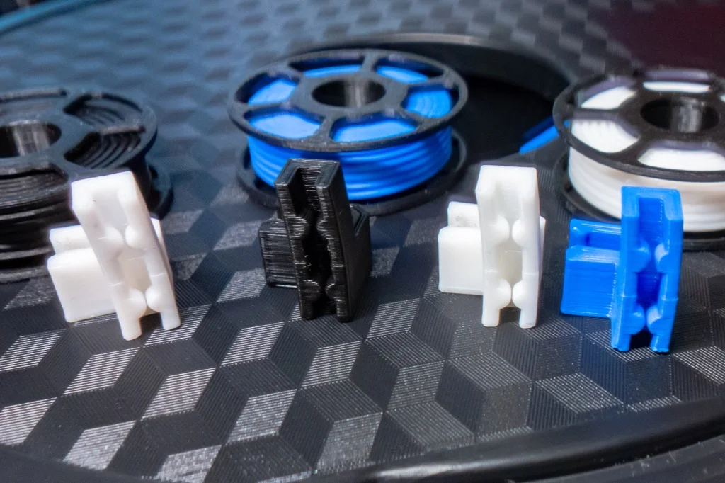 1.75mm Simple Filament Clip 3d model